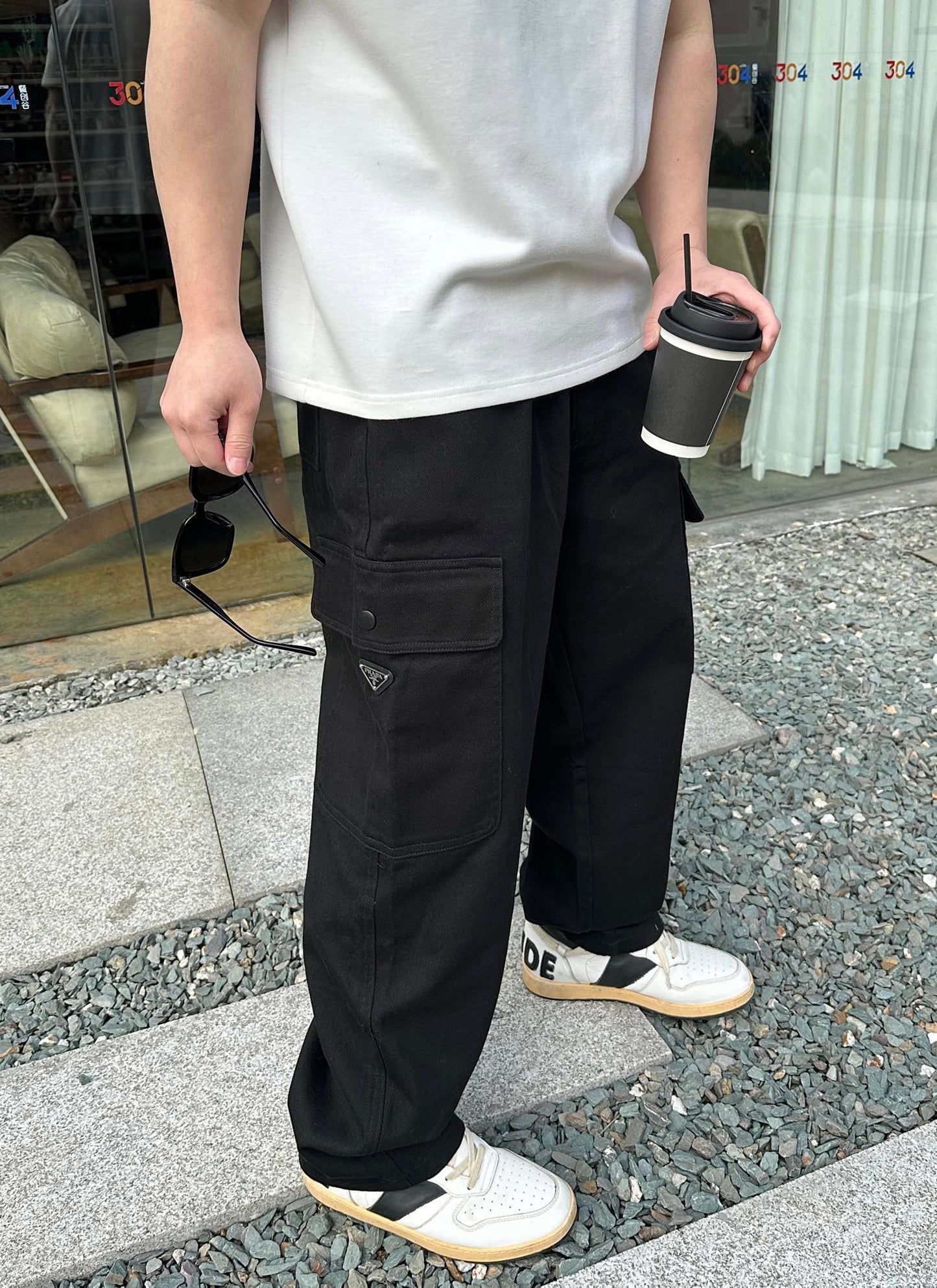 2026 New Triangle Brand Trousers with Pocket Triangle Logo (MM031-B60)