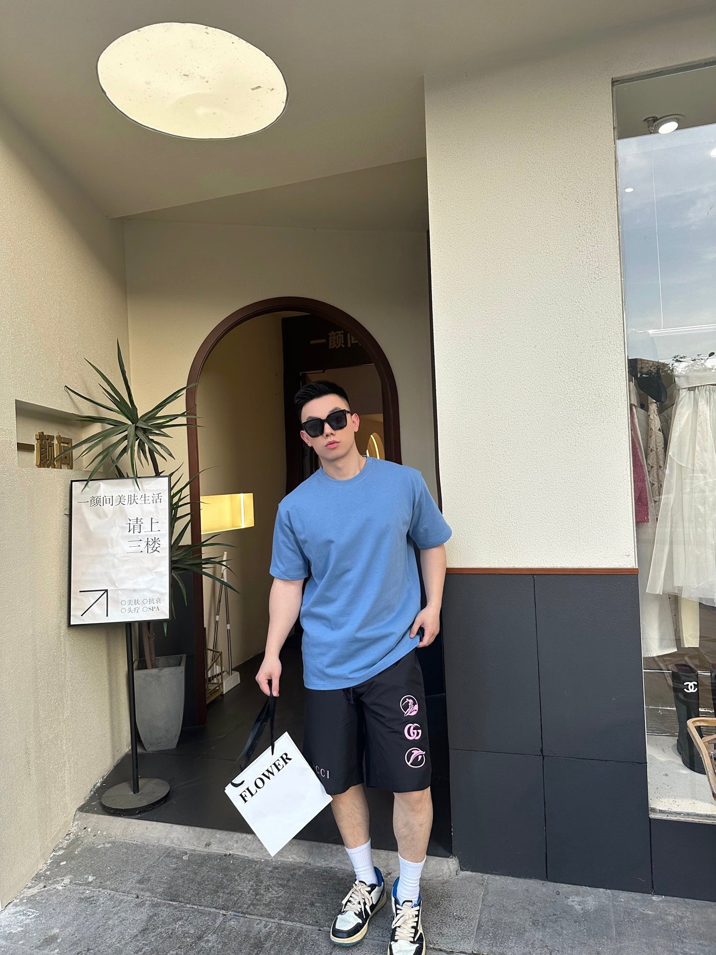 2026 New Arrival: GU Logo Colour-Block Shorts (MM010-A50)