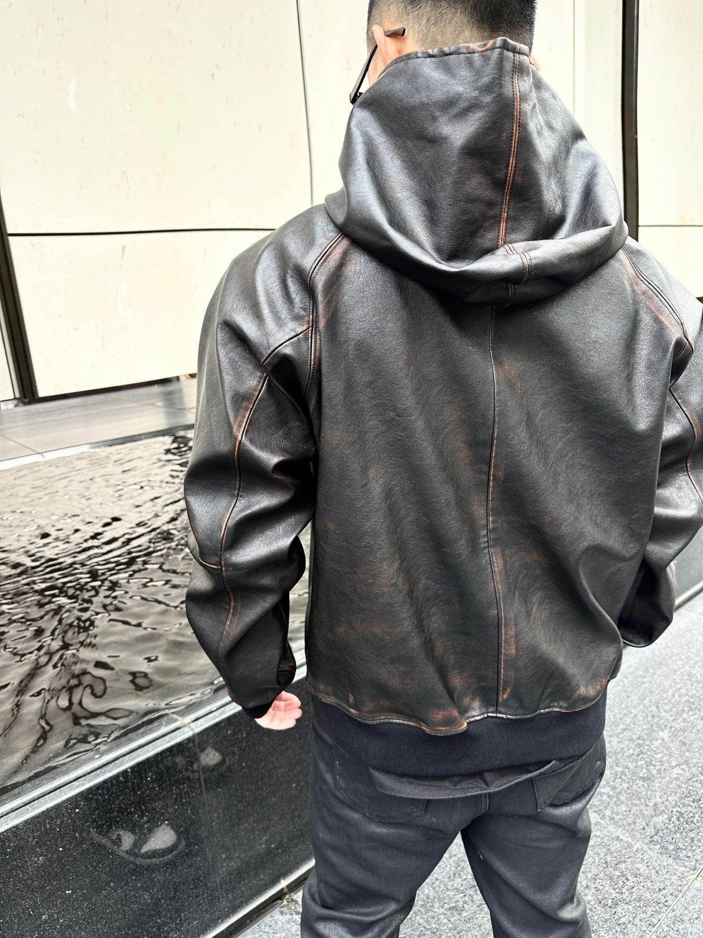 2026 new model Triangle Brand vintage hooded over-the-shoulder leather jacket (25240-D50)