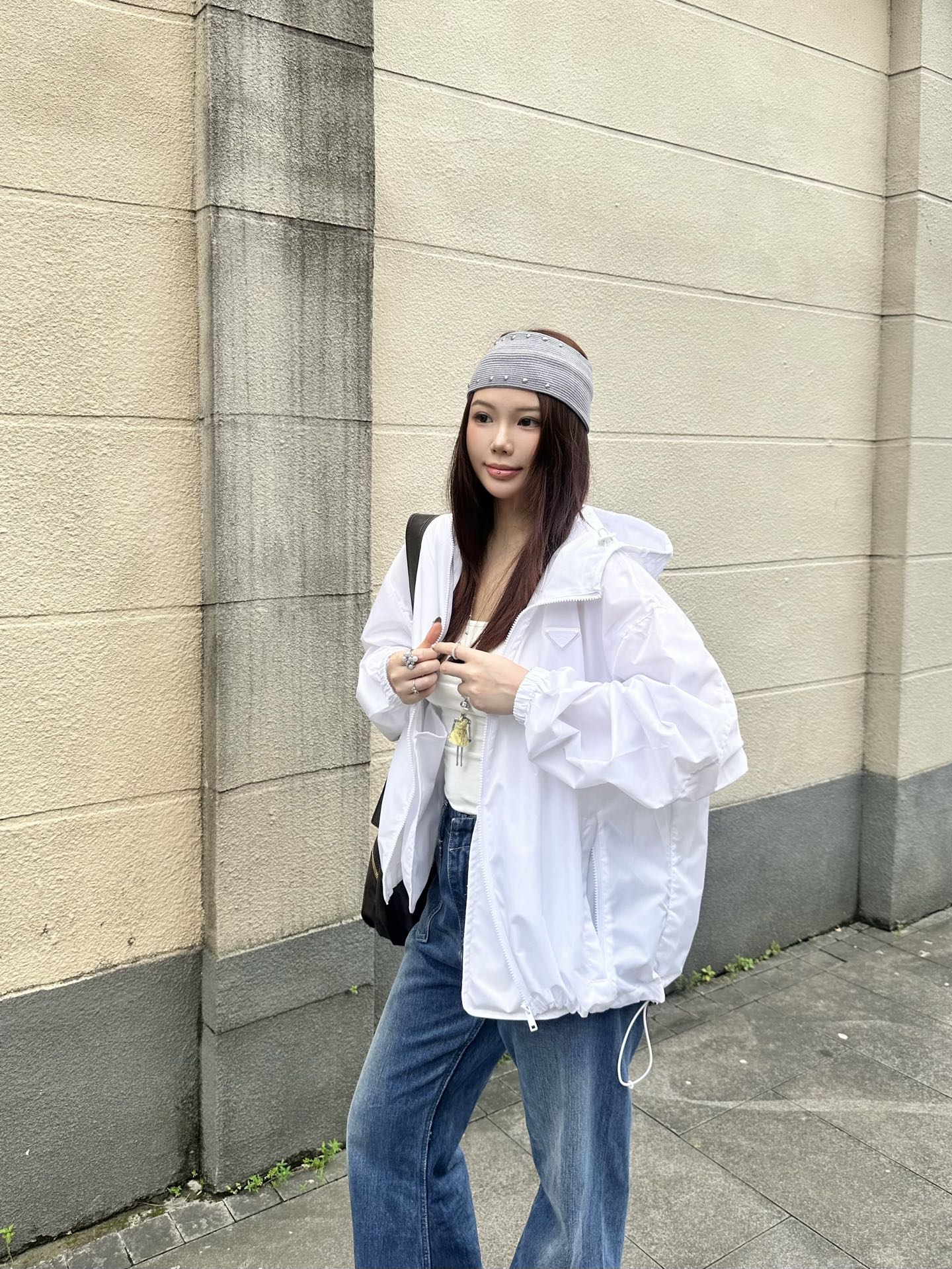 2026 Women's Triangle Brand Hooded Coat (EE438)