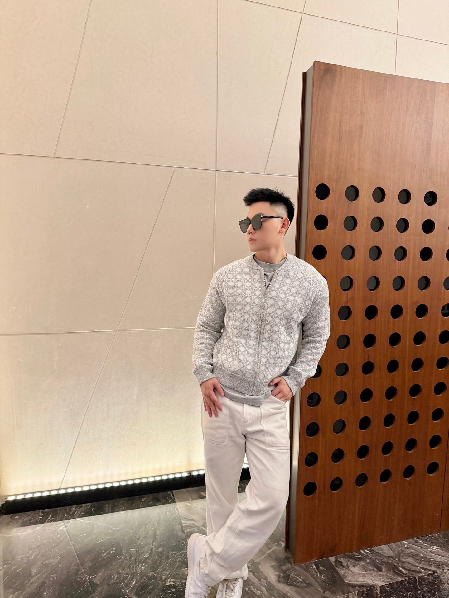 2026 new style CD checkered sweater coat (AA1017-B85)