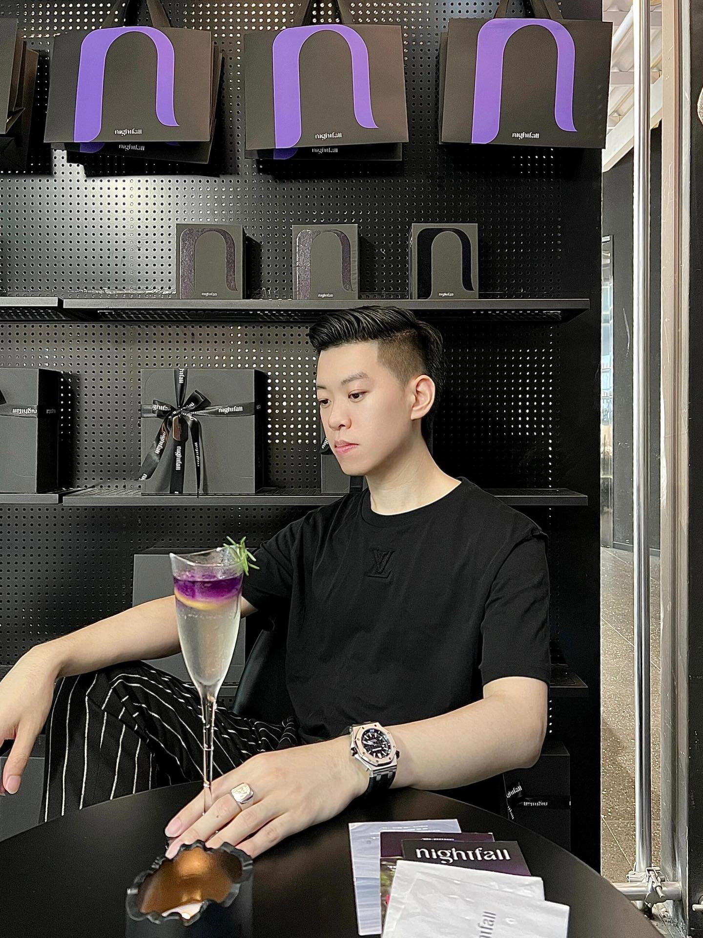 2026 New LY Logo Embossed Short-Sleeved T-Shirt (24019-A10)