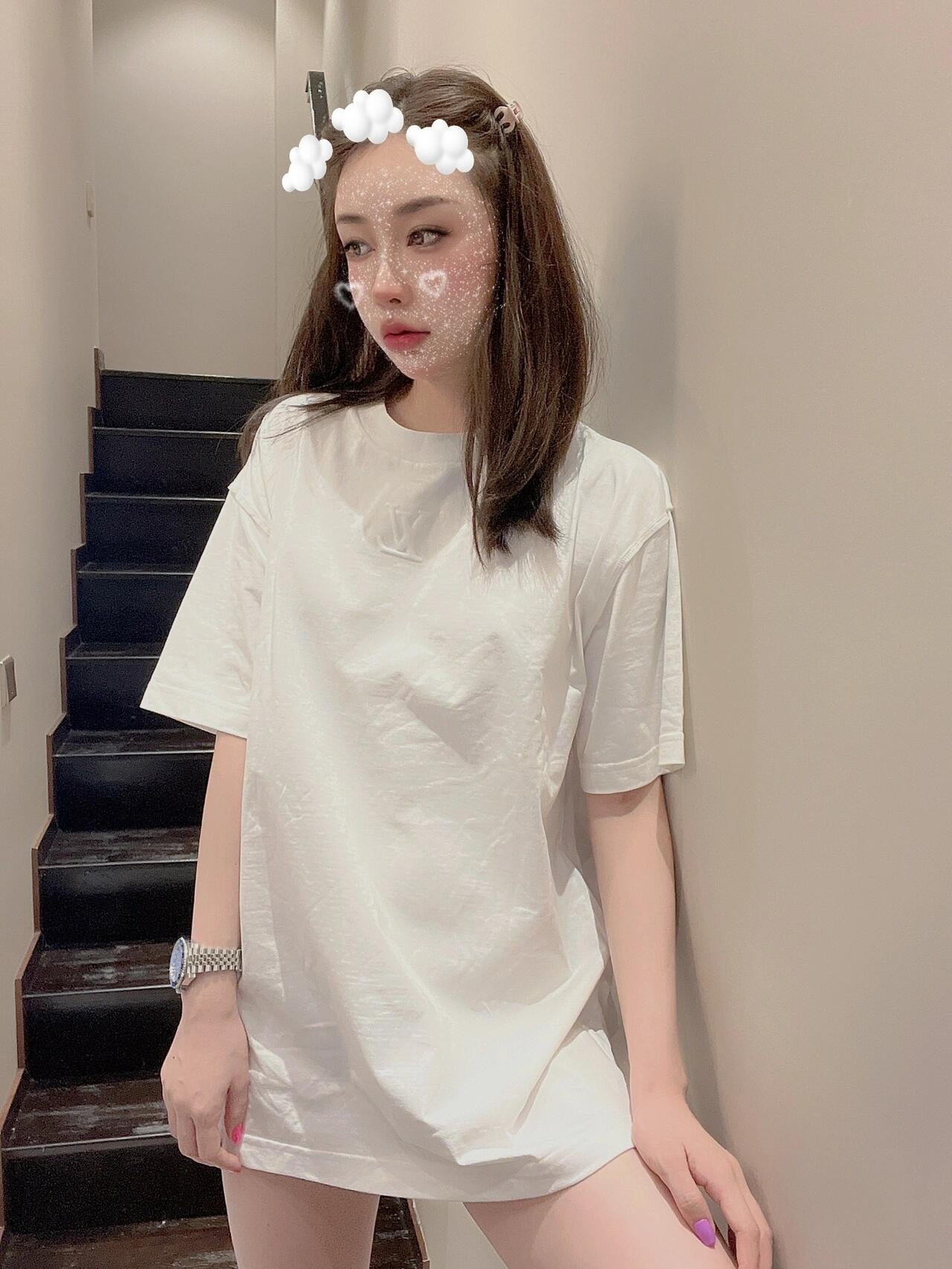 2026 New LY Logo Embossed Short-Sleeved T-Shirt (24019-A10)