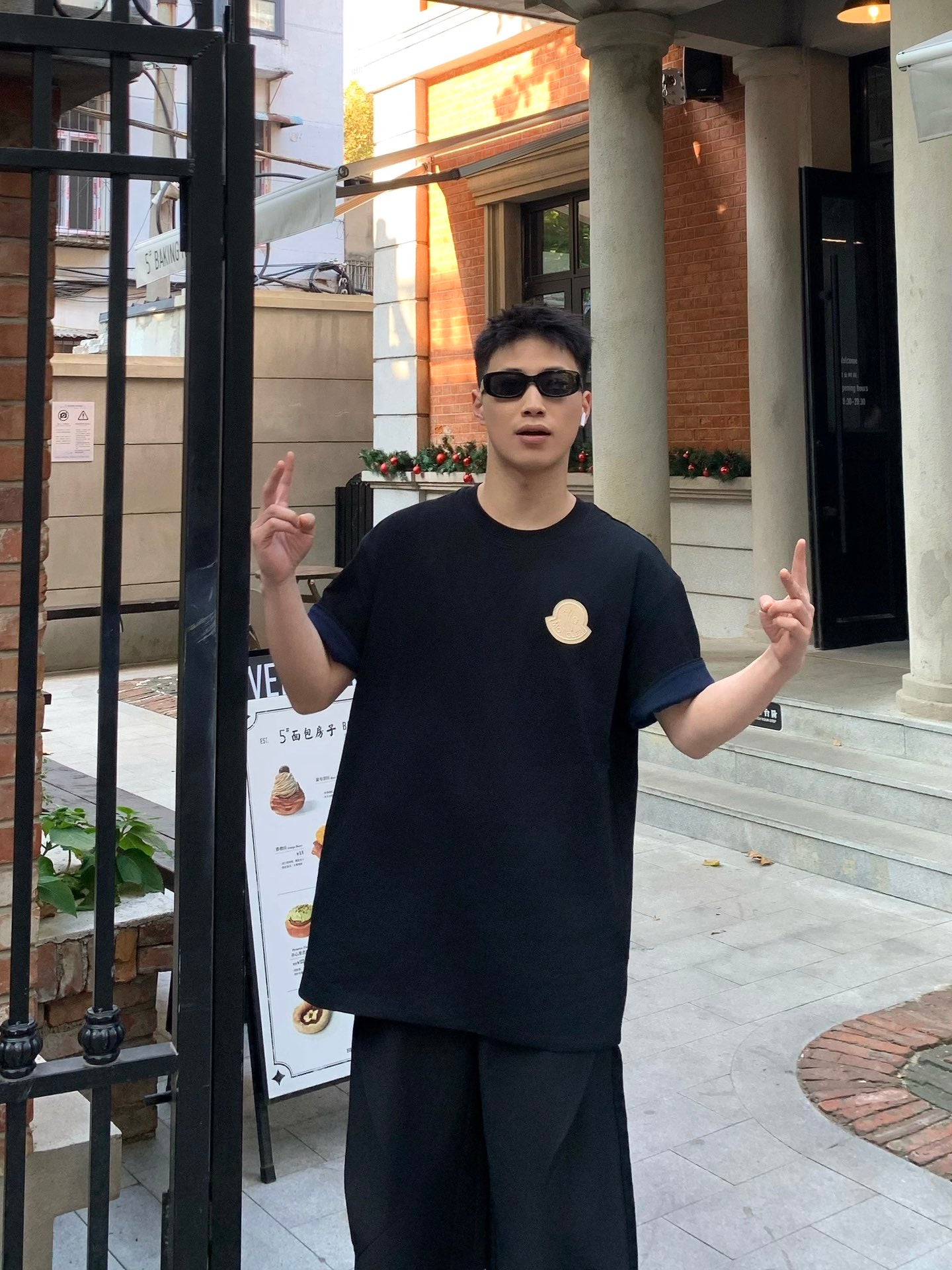 2026 New Mon Reversible Logo Short-Sleeved T-Shirt (25121-A40)