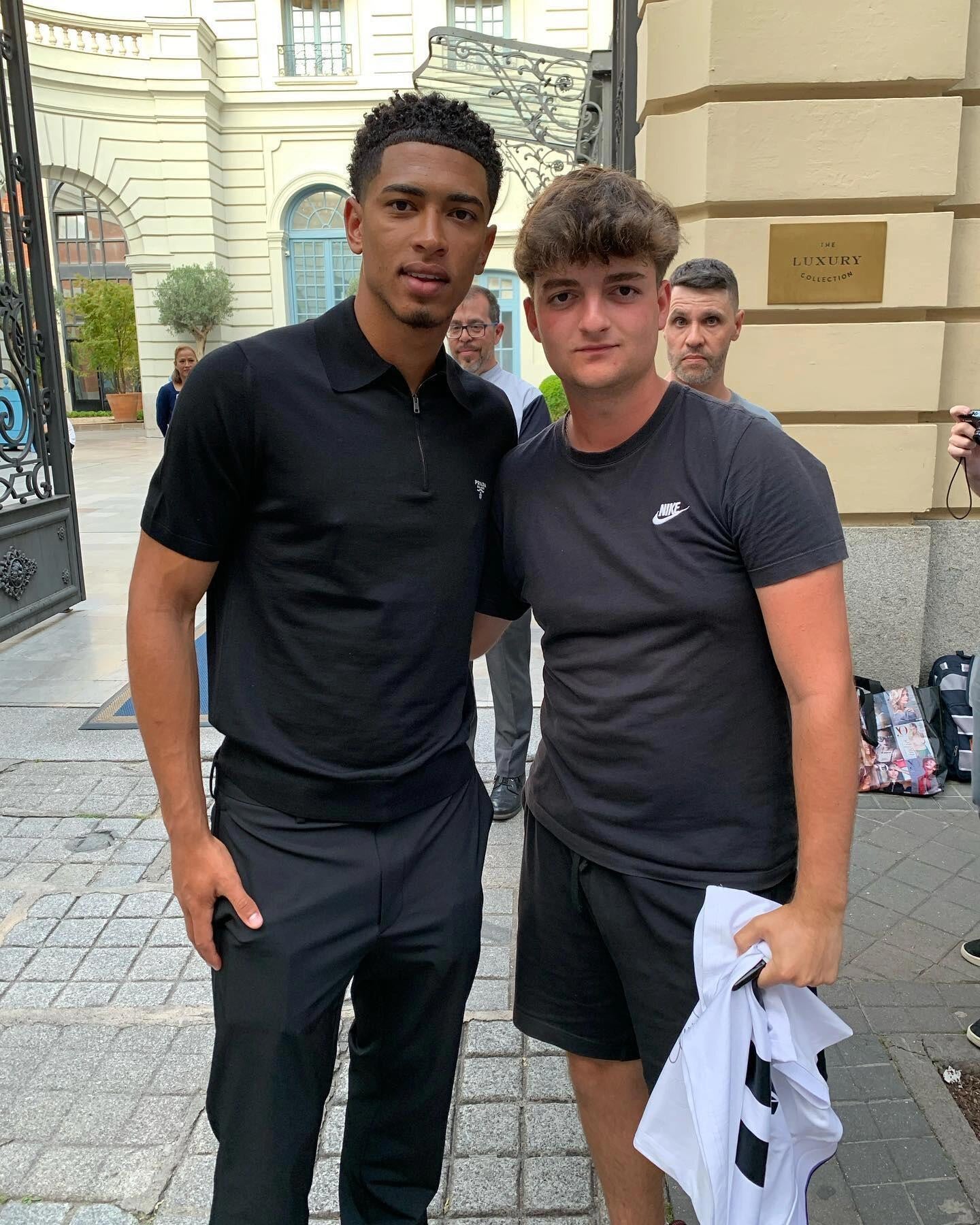 2026 New Triangle Brand Embroidered Wool-Blend Zip-Front Polo Shirt (25127-A70)