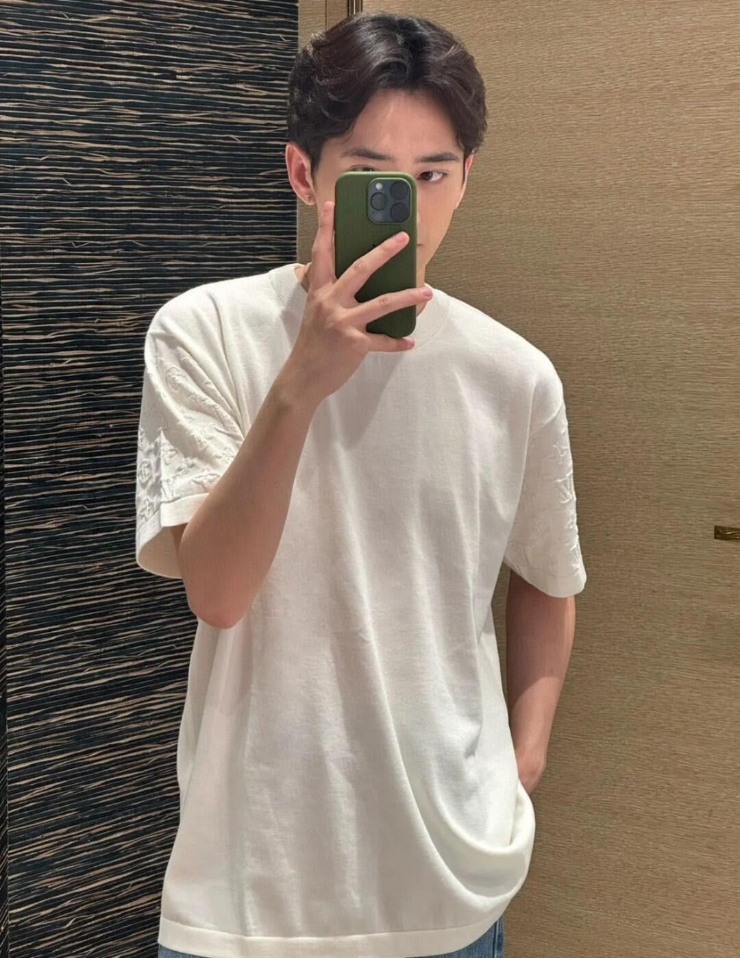 2026 New Arrival: LY Jacquard-Embossed Short-Sleeved Knit Top (25180-A45)