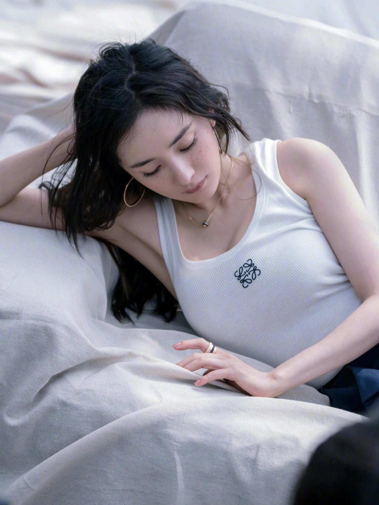 2026 New Way Embroidered Vest (25231-A05)