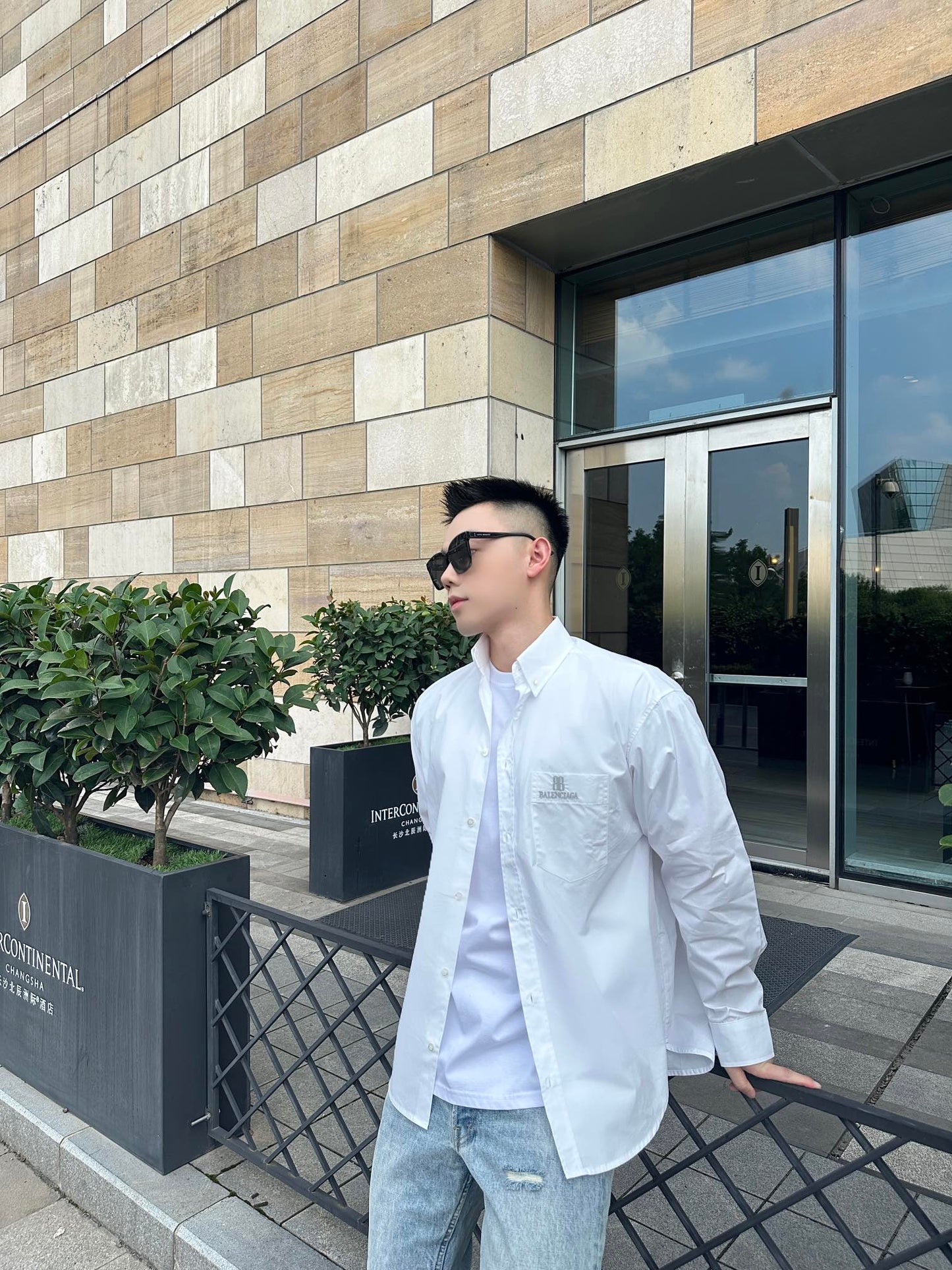 2026 New Balen BB Embroidered Shirt (25256-B25)