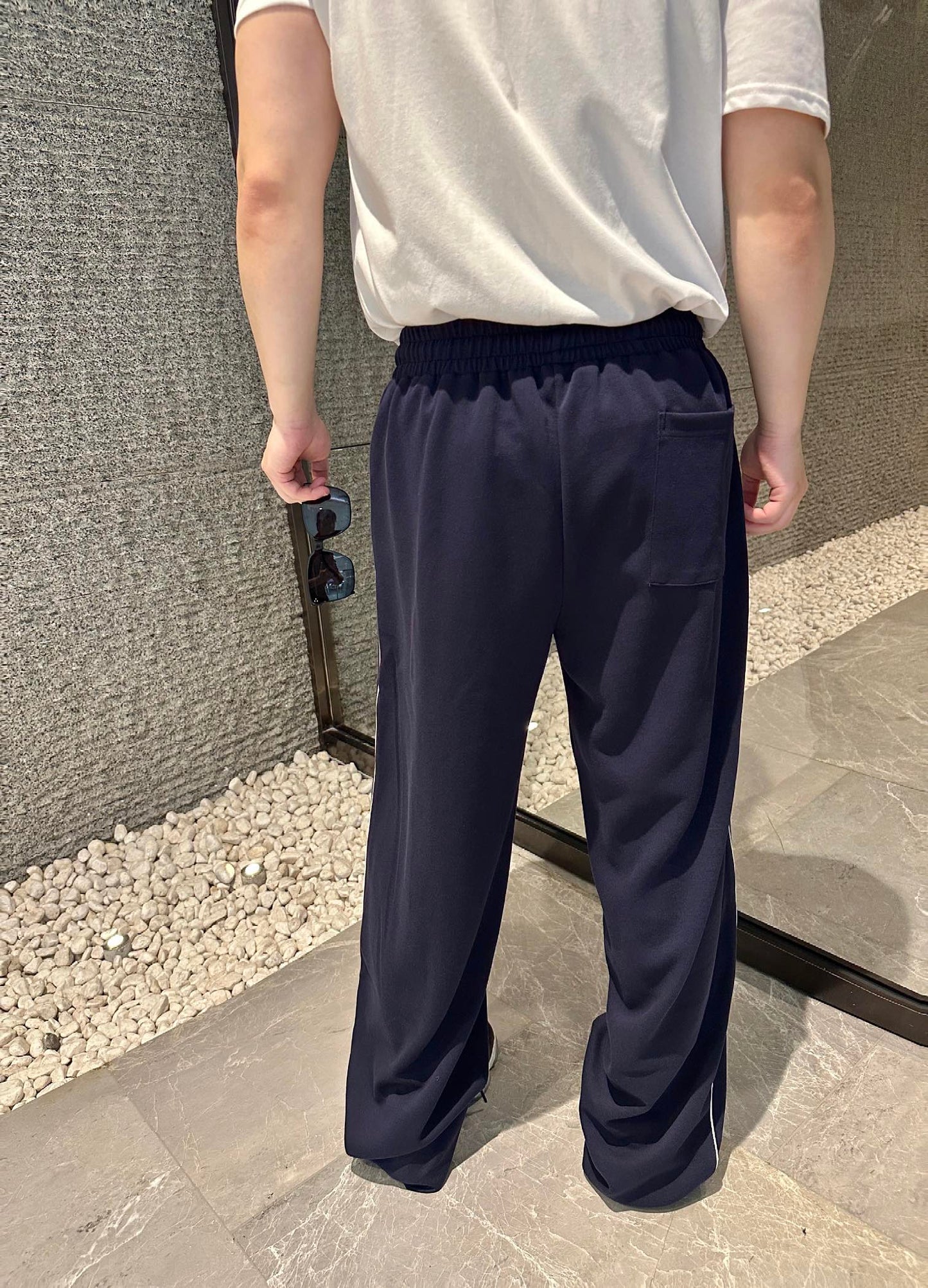 2026 New GU Embossed Logo Trousers (MM071-B25)