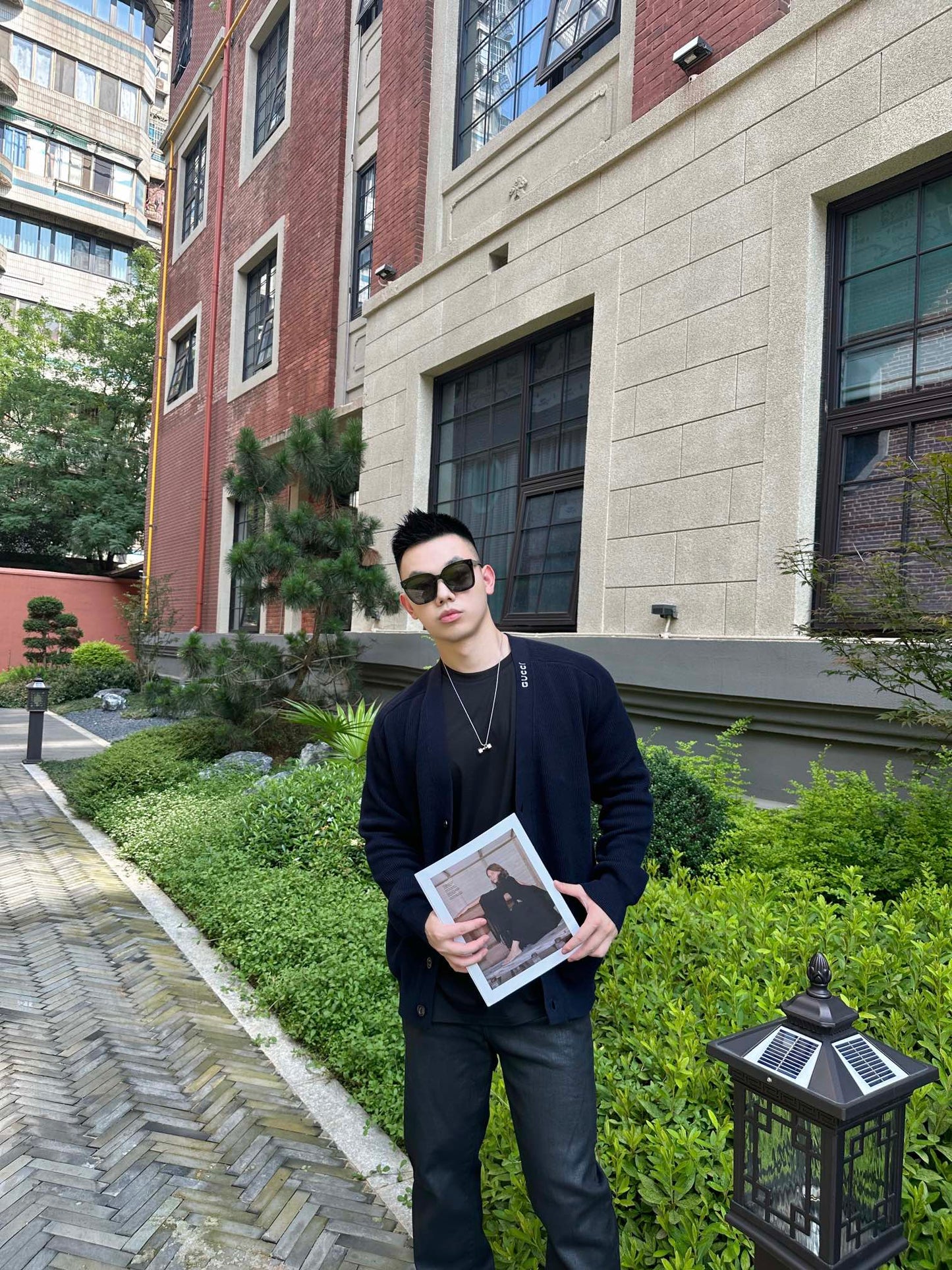 2026 New Arrival GU Embroidered Knitted Cardigan (25195-B60)