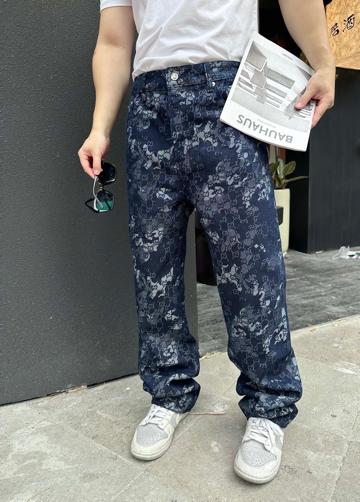 2026 New Arrival: GU All-Over Print Denim Trousers (MM097-B65)