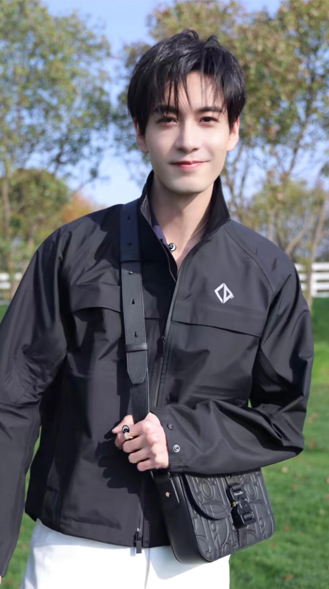 2026 New CD Logo Reflective Jacket (MM091-C05)