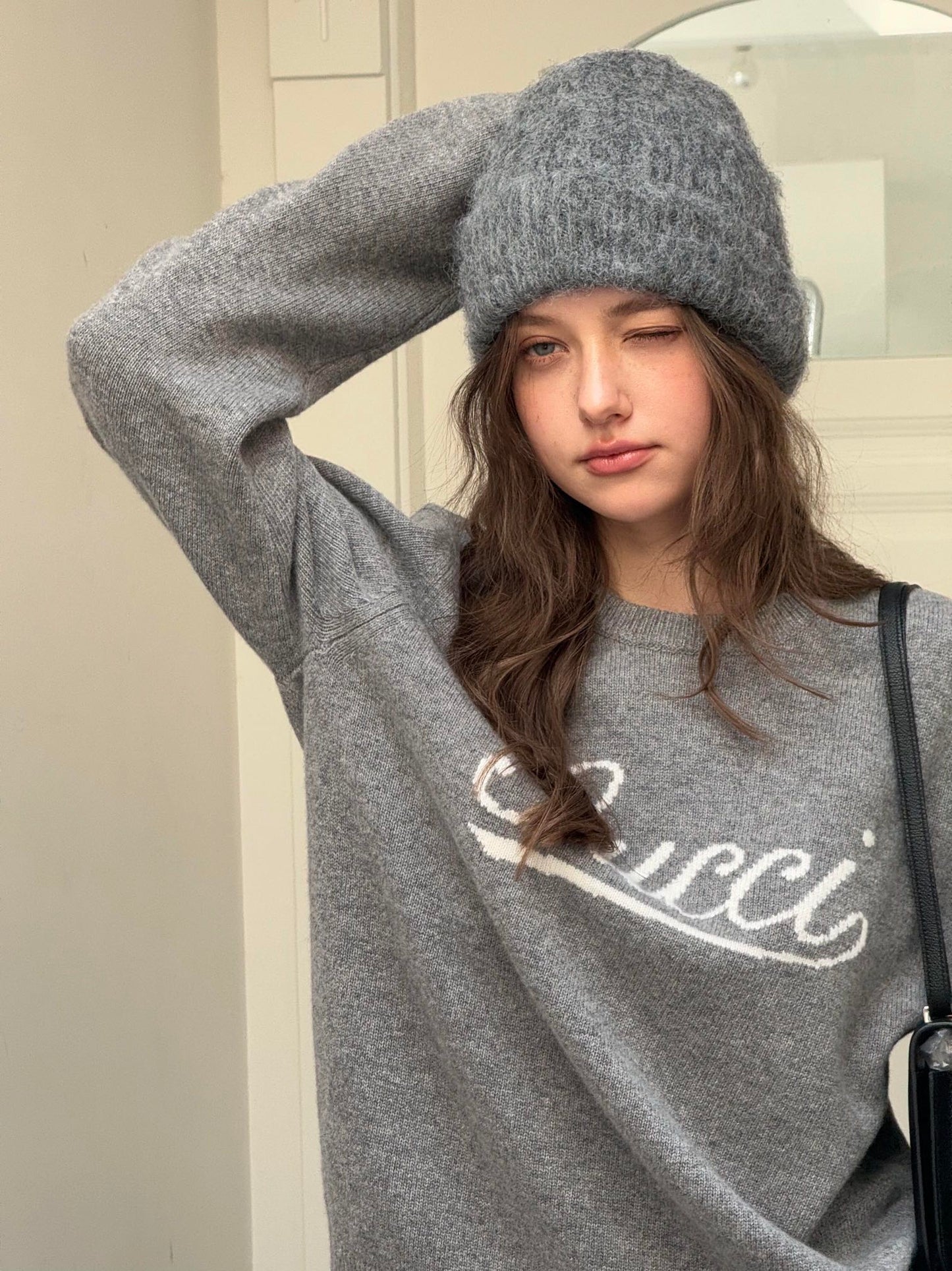 2026 New Arrival GU Embroidered Knit Jumper (25289-B30)