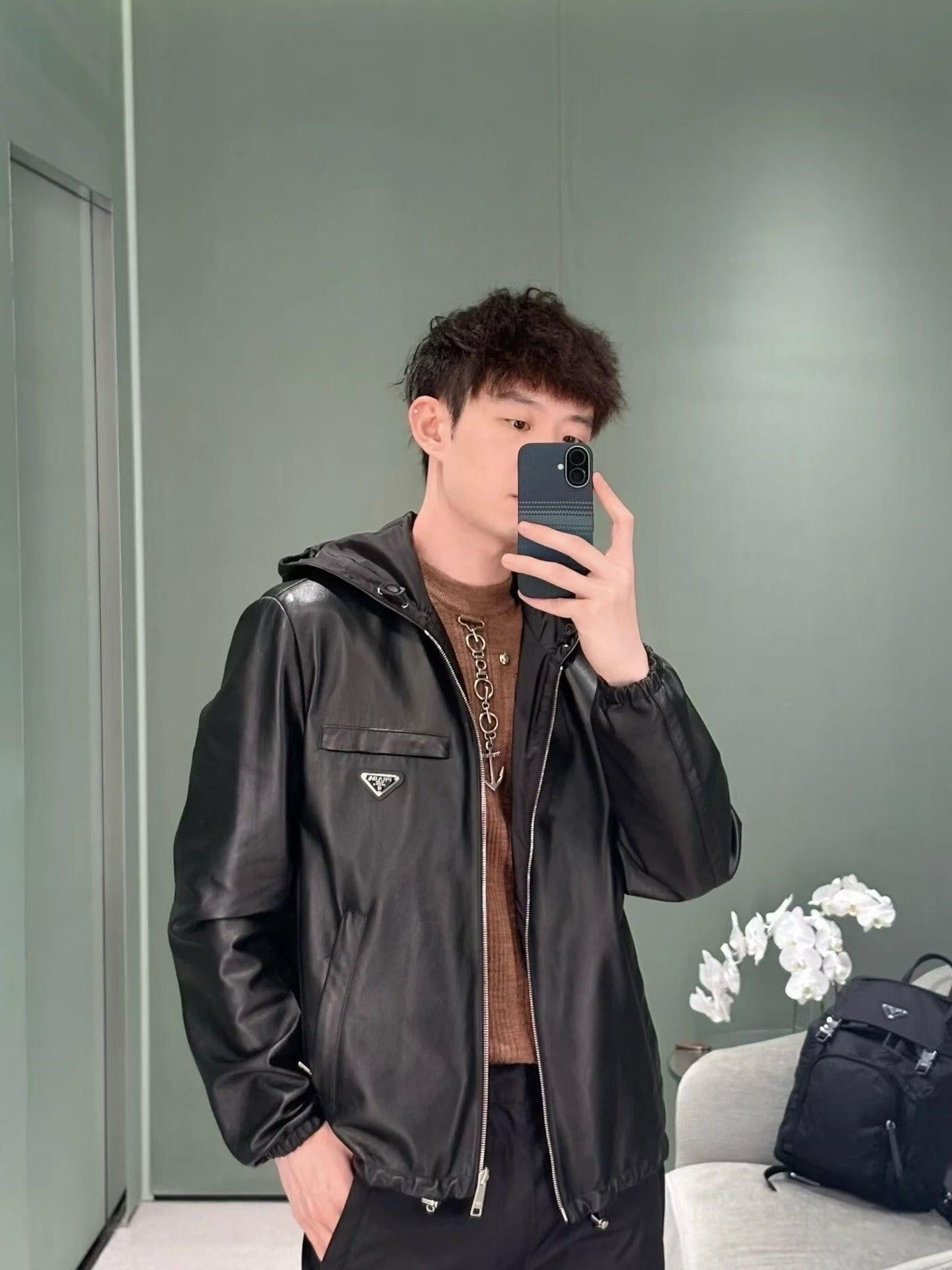 2026 New Triangle Brand Reversible Leather-Nylon Hooded Jacket (25299-D80)