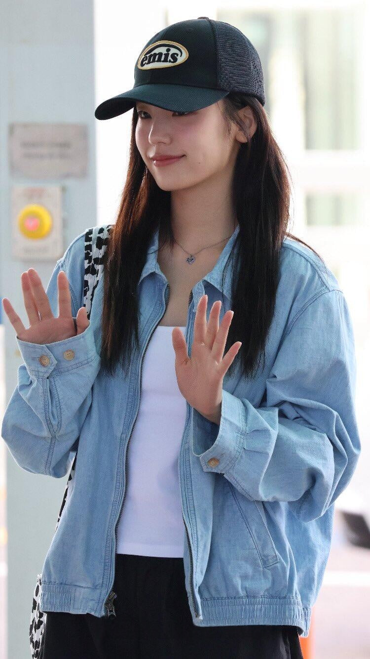 2026 New RL Colour Embroidered Denim Jacket (CC904-B60)