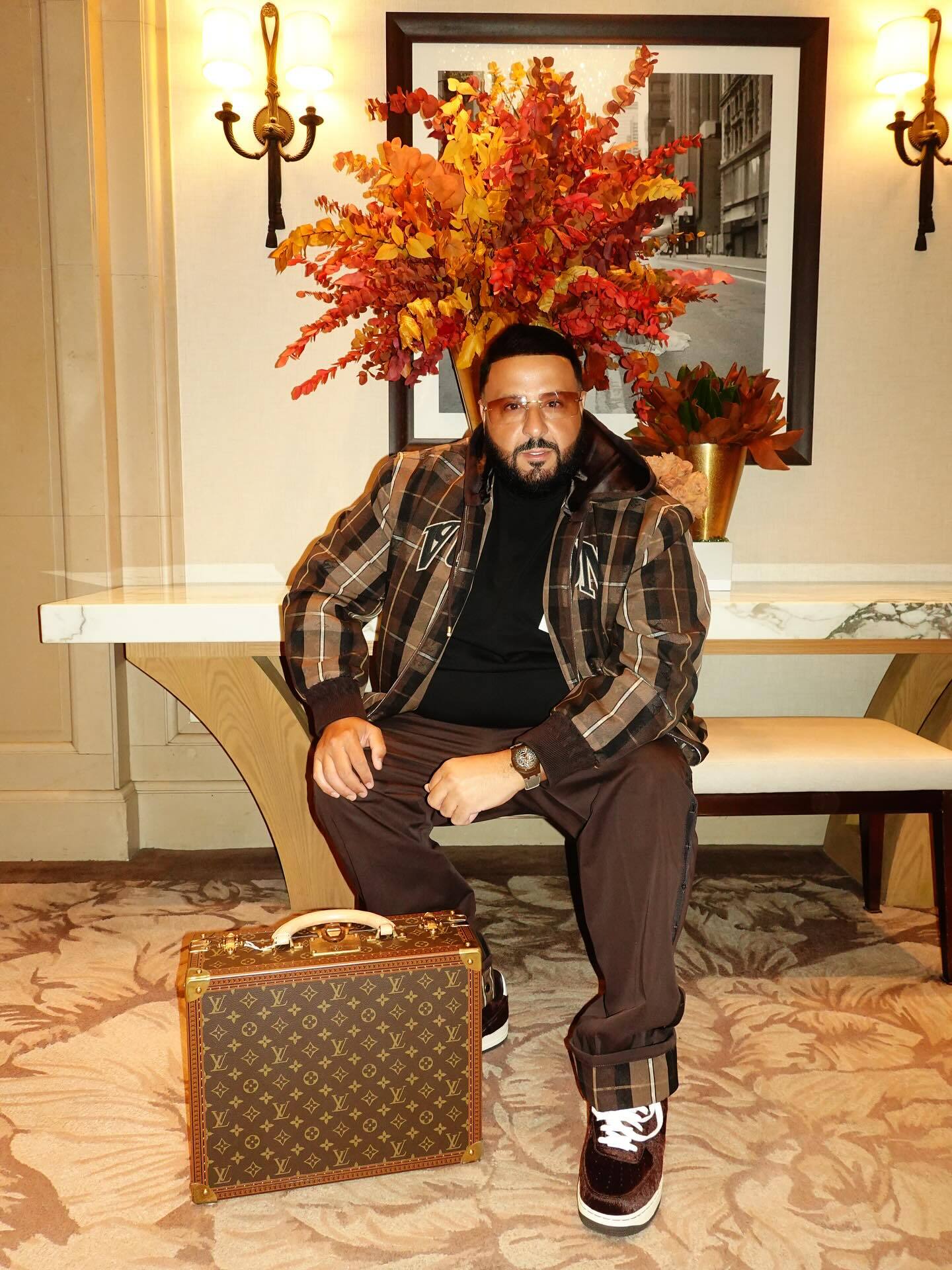 2026 New LY Logo Jacquard Hooded Jacket (25386-C10)