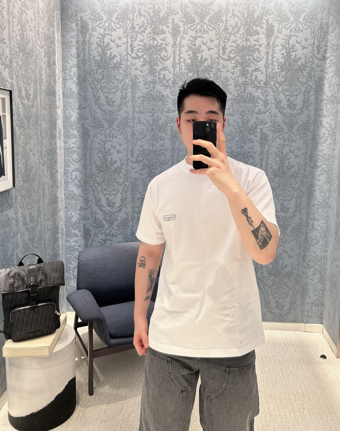 2026 New CD Embroidered T-Shirt (BB776-A10)