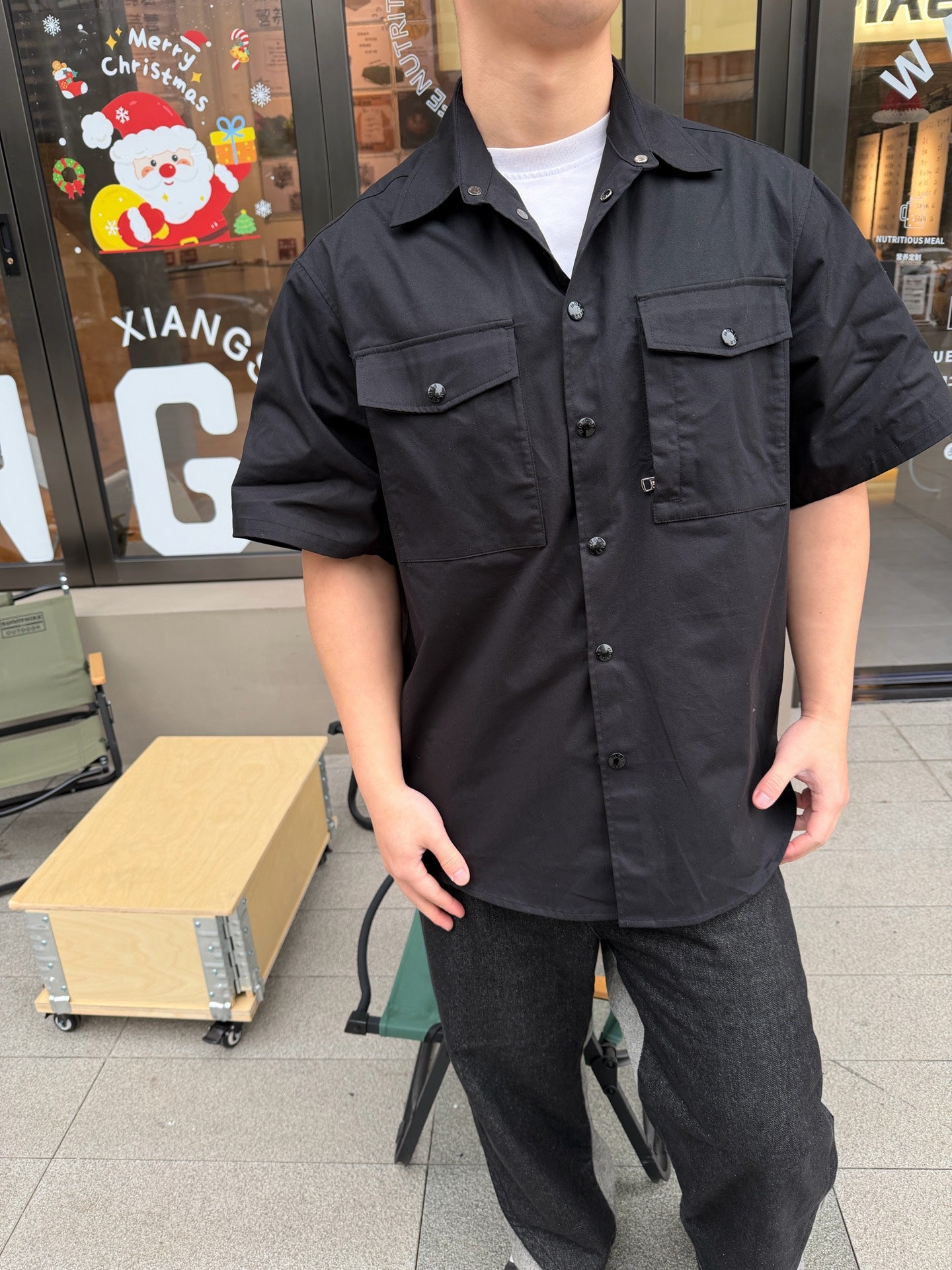 2026 New Mon Logo Pocket Short-Sleeve Shirt (AA550-A80)