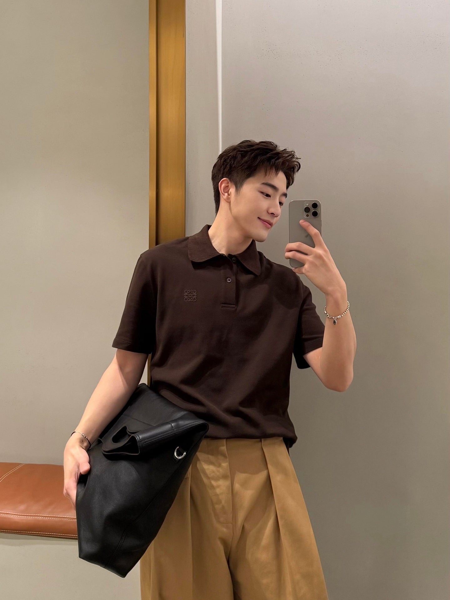 2026 New Triangle Brand Besticktes Poloshirt aus Wollmischung mit Reißverschluss vorne (25127-A70)