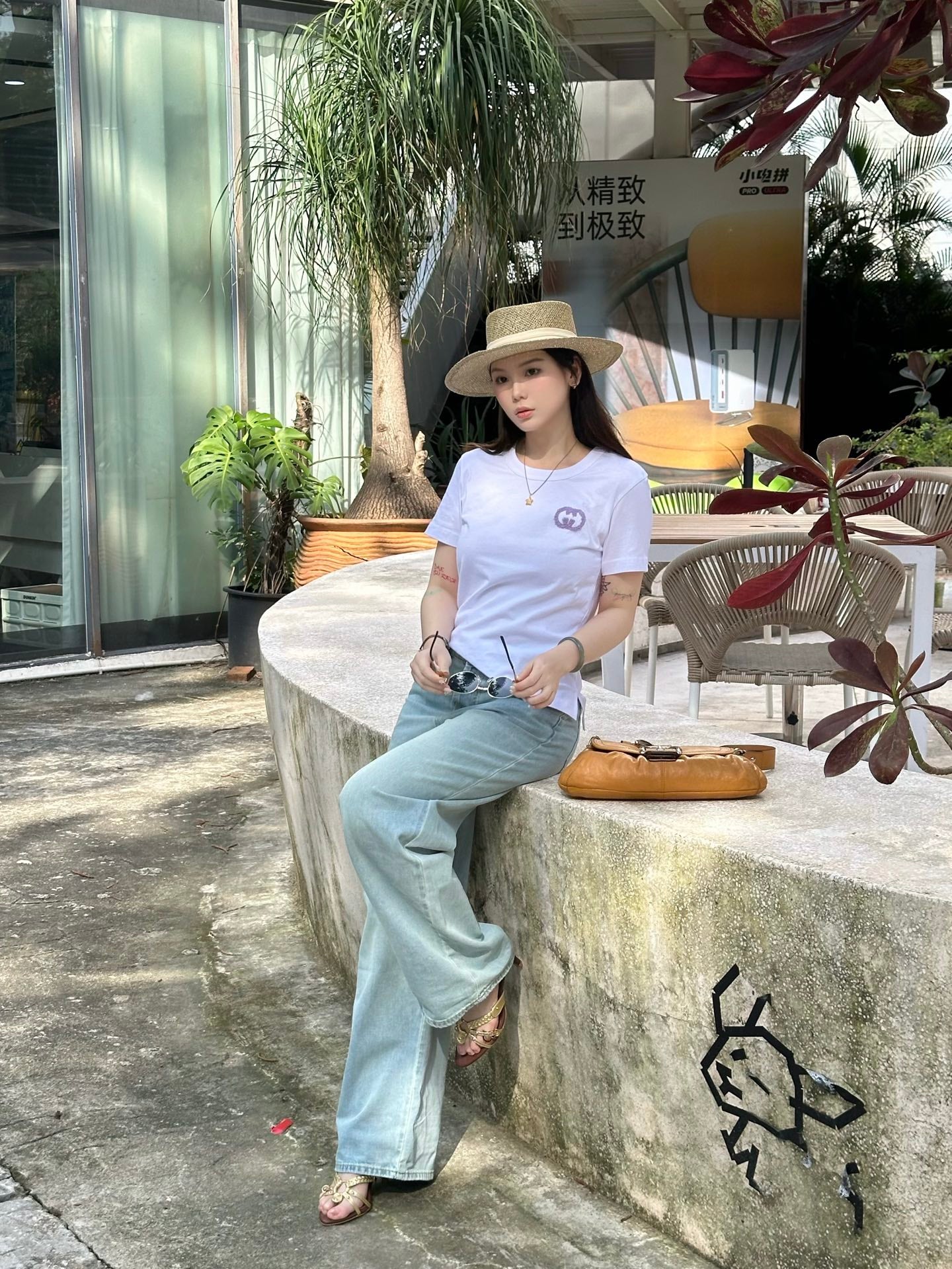 2026 Women’s MM Embroidered Logo Jeans  (EE410)