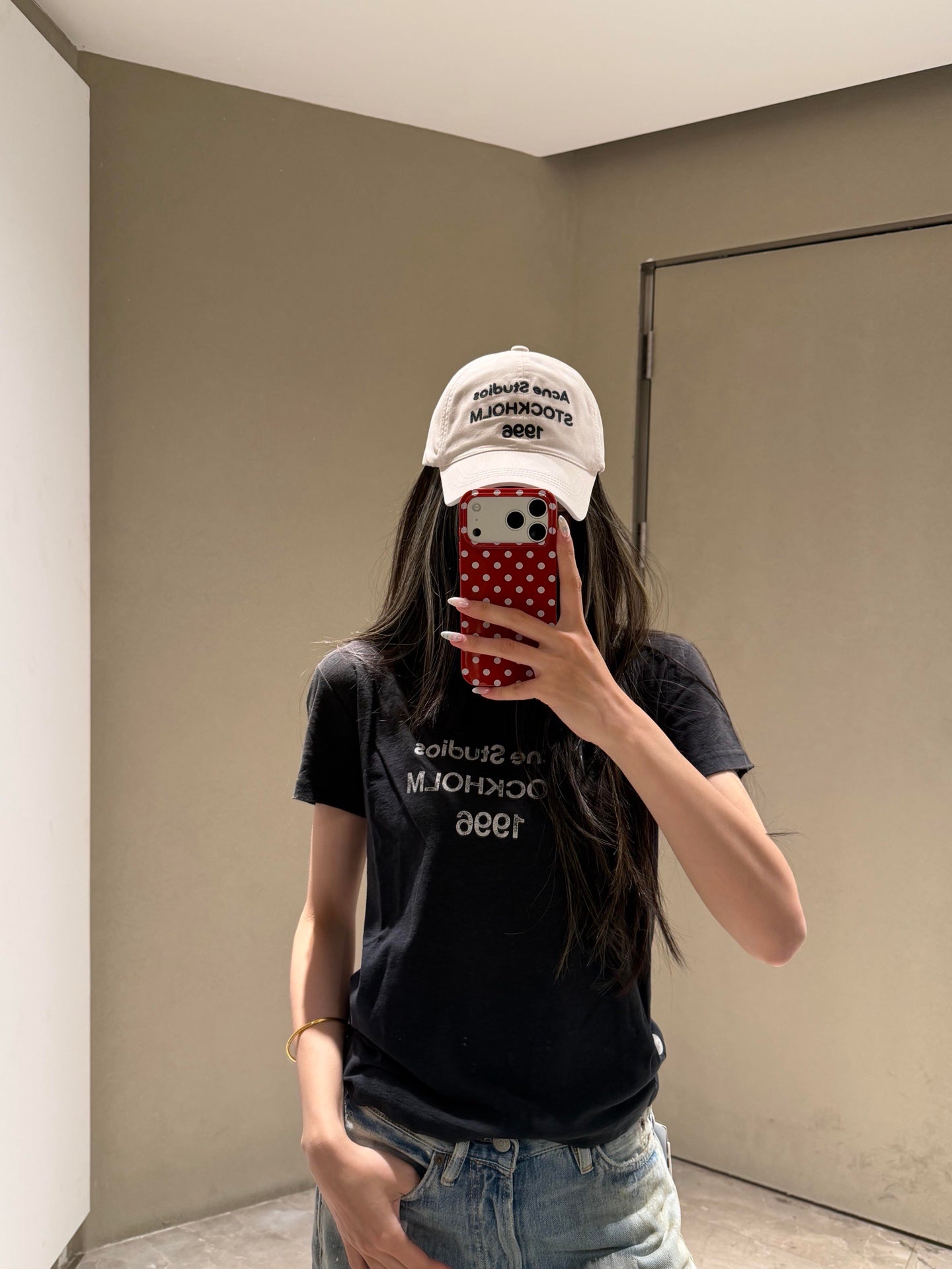 2026 Women’s Acn Short-Sleeved T-Shirt with Screen-Printed Distressed Logo (FF731)