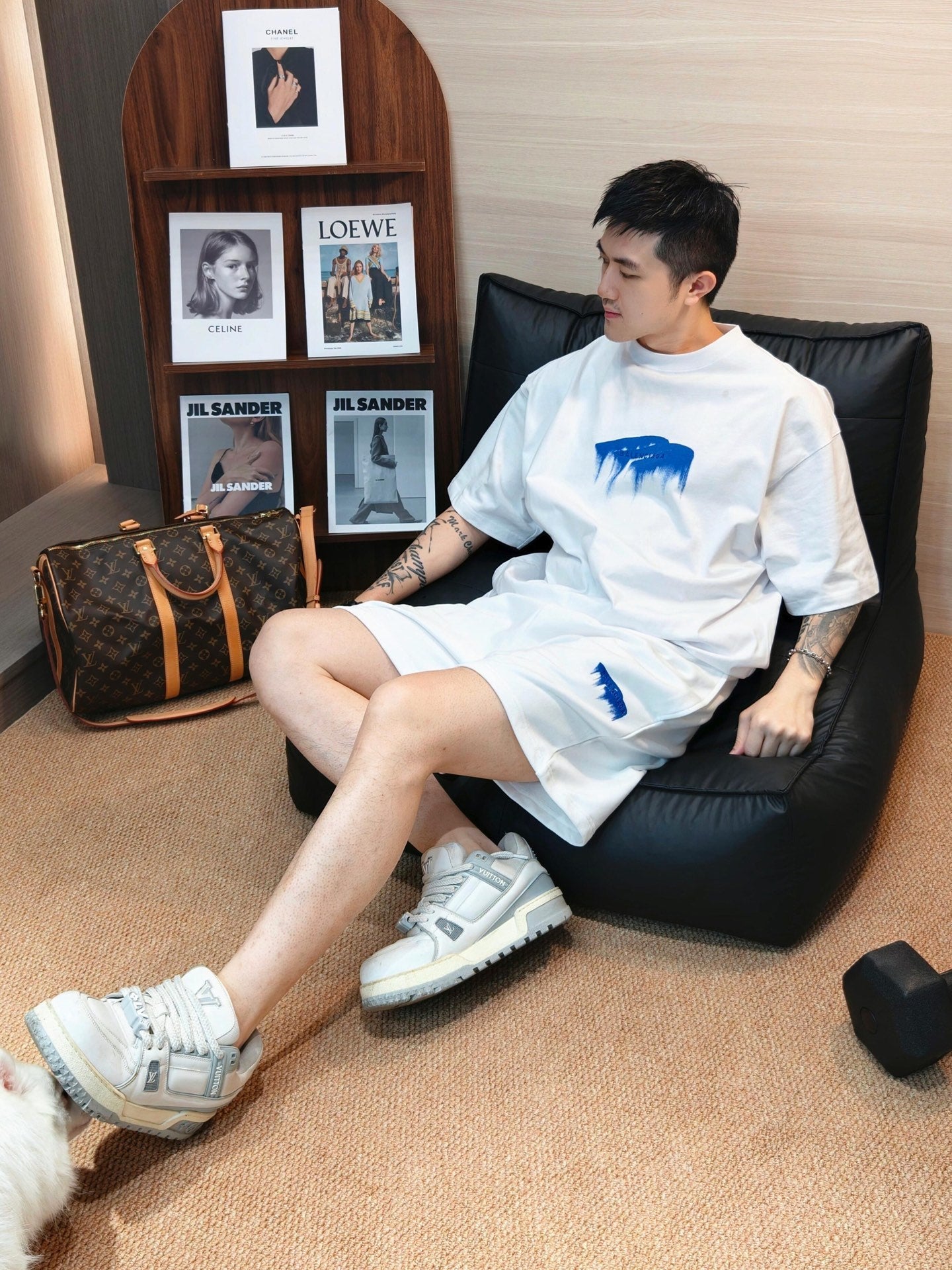 2026 New Balen Embroidered Graffiti Short-Sleeved T-Shirt (AA587-A15)