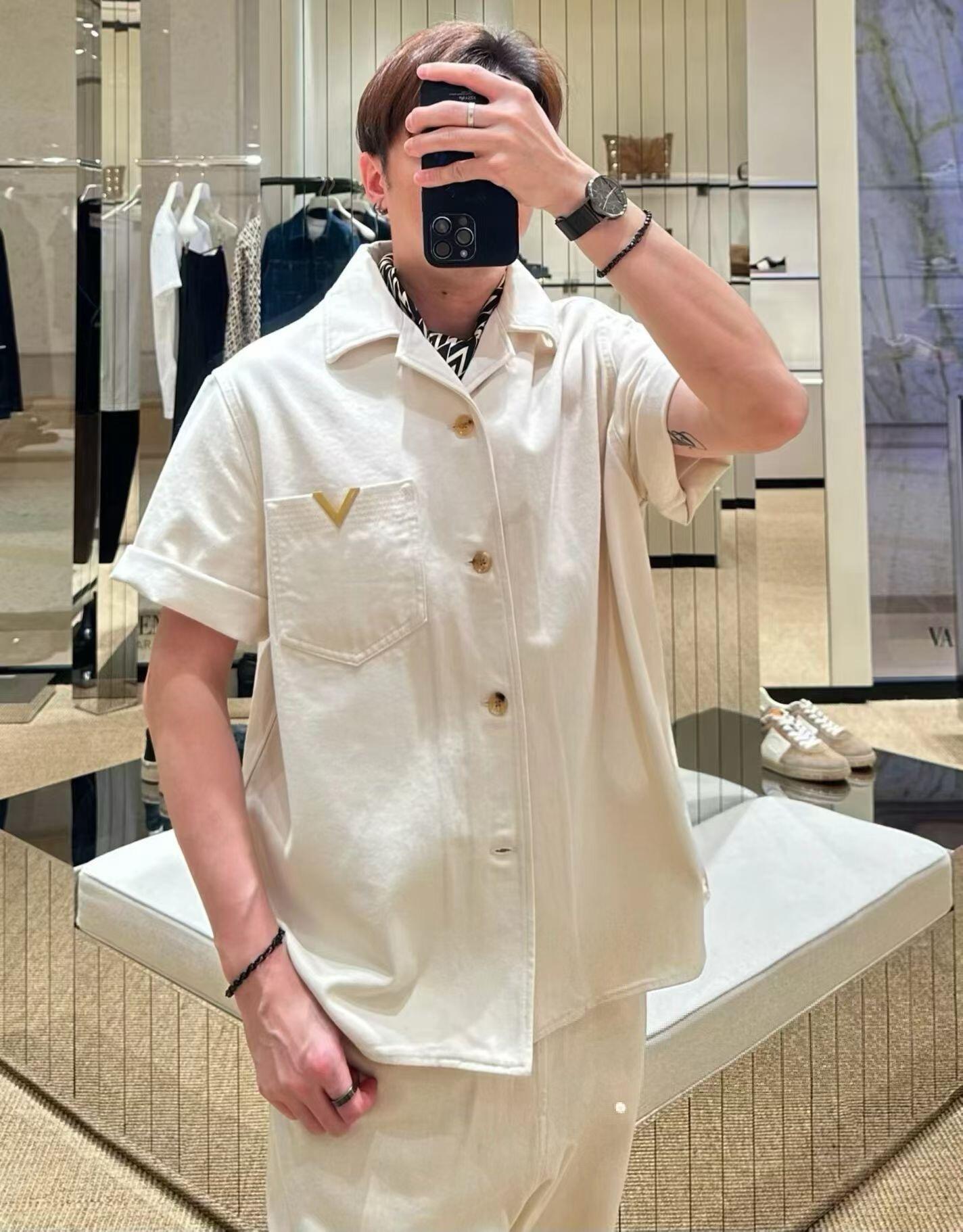 2026 New Triangle Brand Besticktes Poloshirt aus Wollmischung mit Reißverschluss vorne (25127-A70)