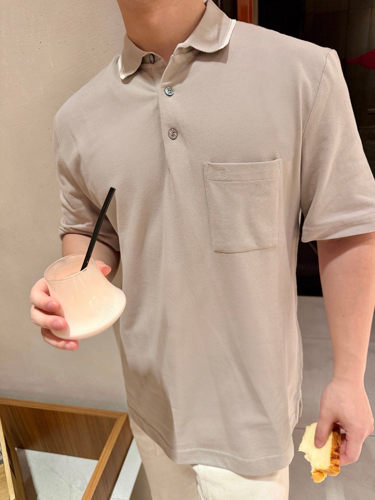 2026 New Saint L Poloshirt mit gestickten Streifen (MM025-A55)
