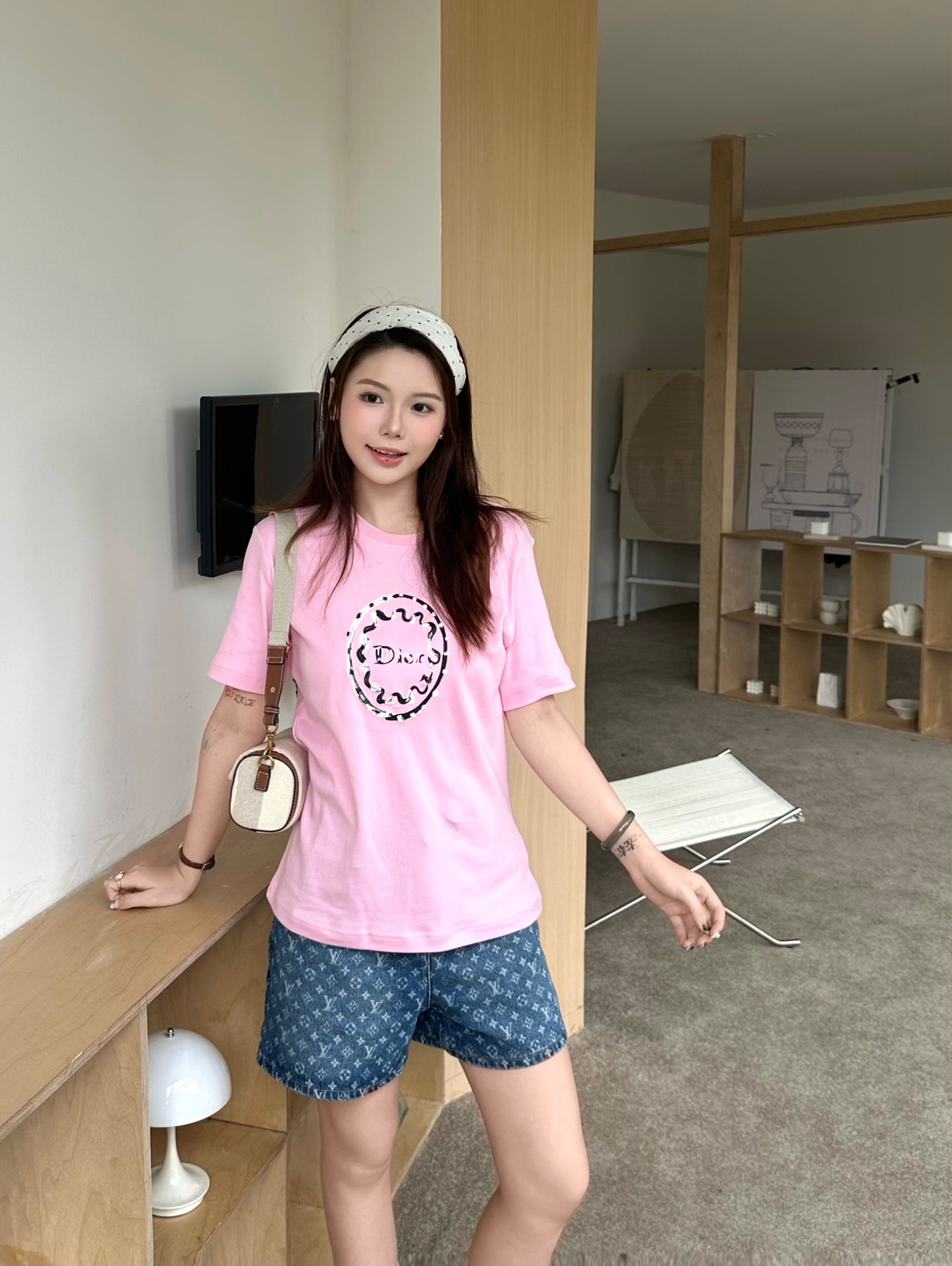 2026 Women's CD Embroidered Short Sleeve (DD168)
