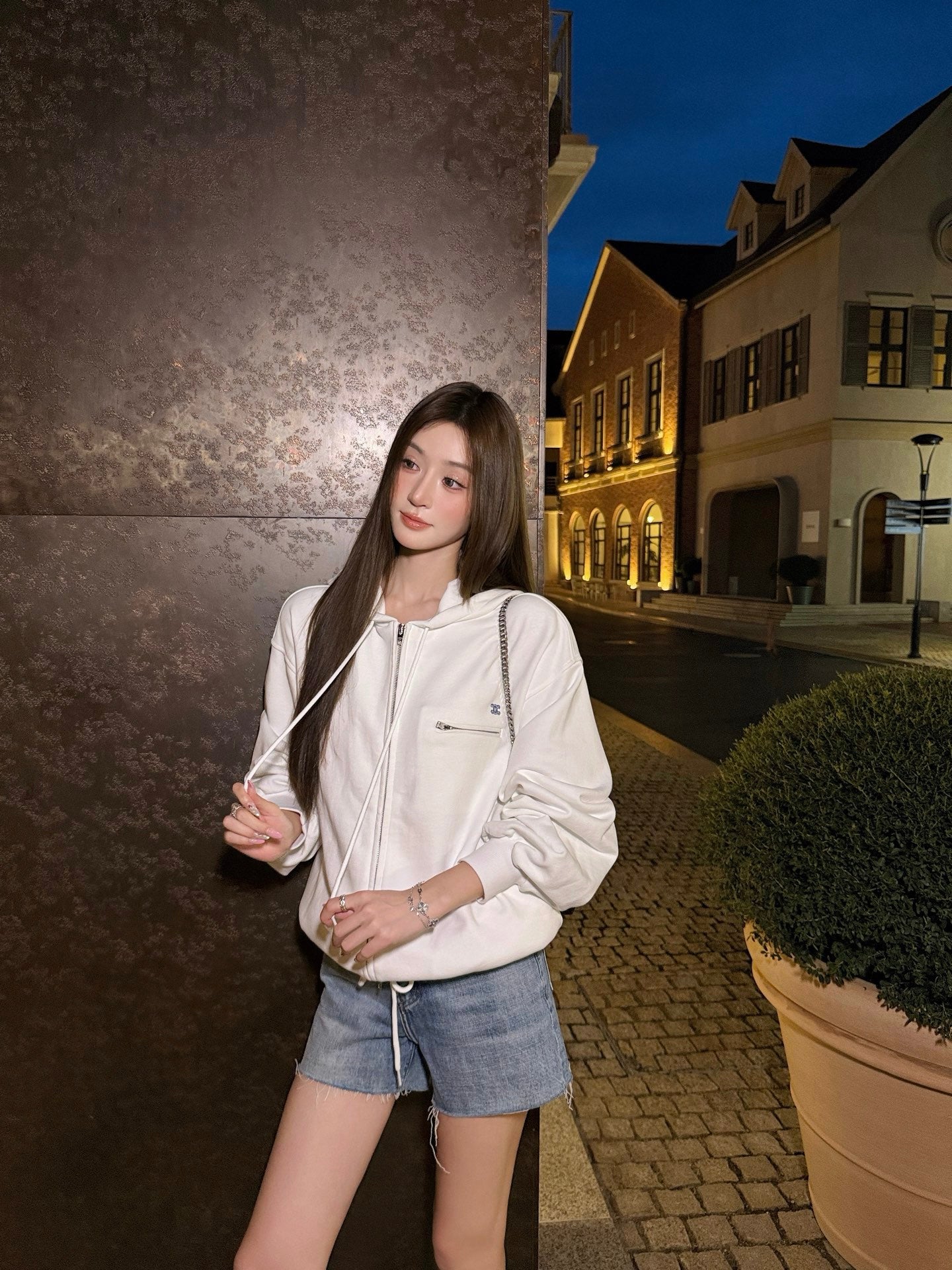 2026 Women's Ce Logo Embroidered Zipper Coat (FF795)