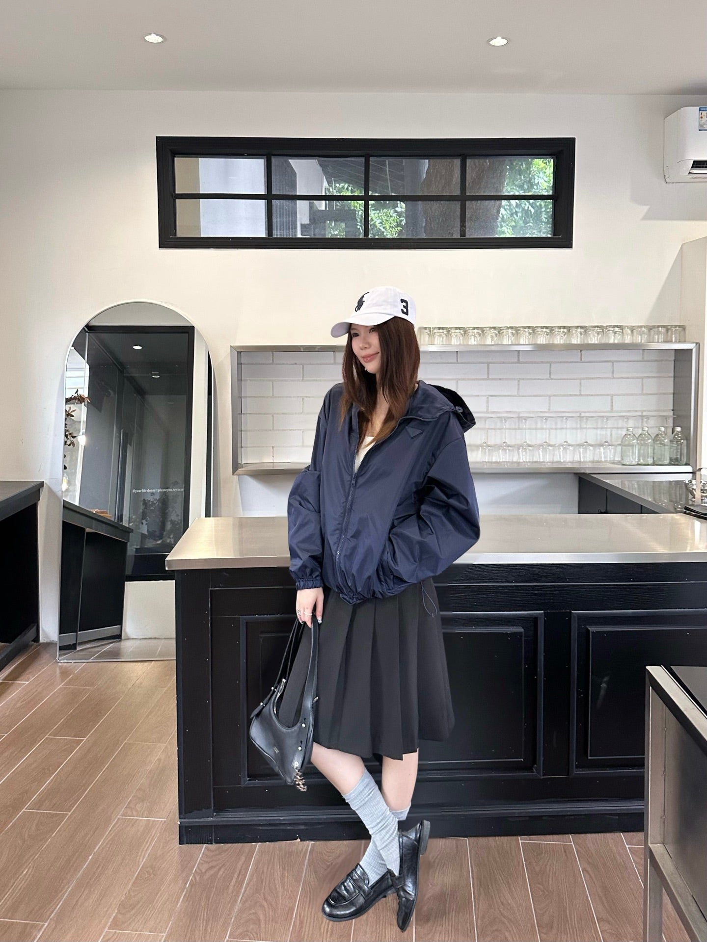 2026 Women's Triangle Brand Hooded Coat (EE438)