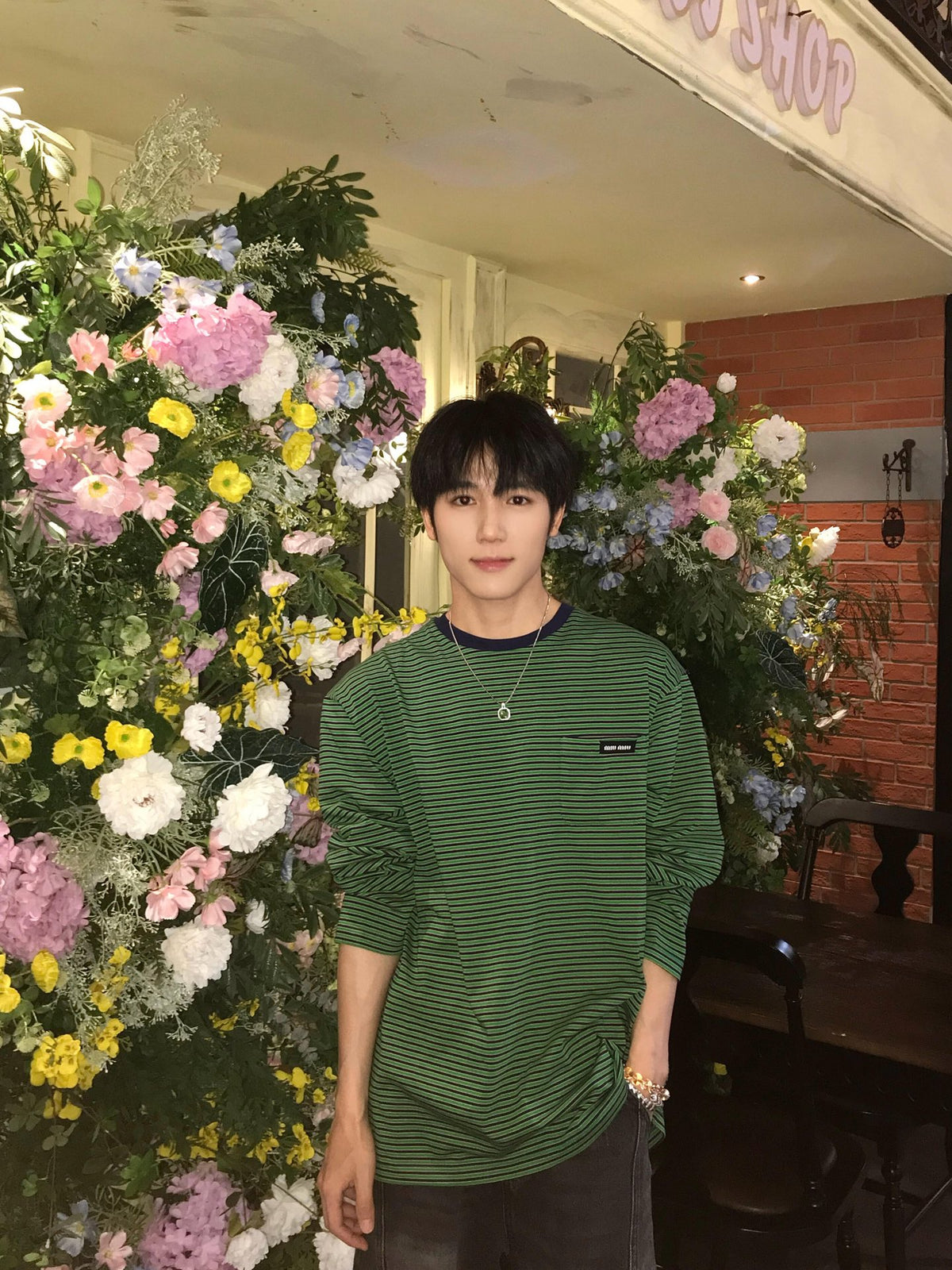 2026 New Model MM Logo Striped Long-Sleeved Shirt (CC7016-A70)