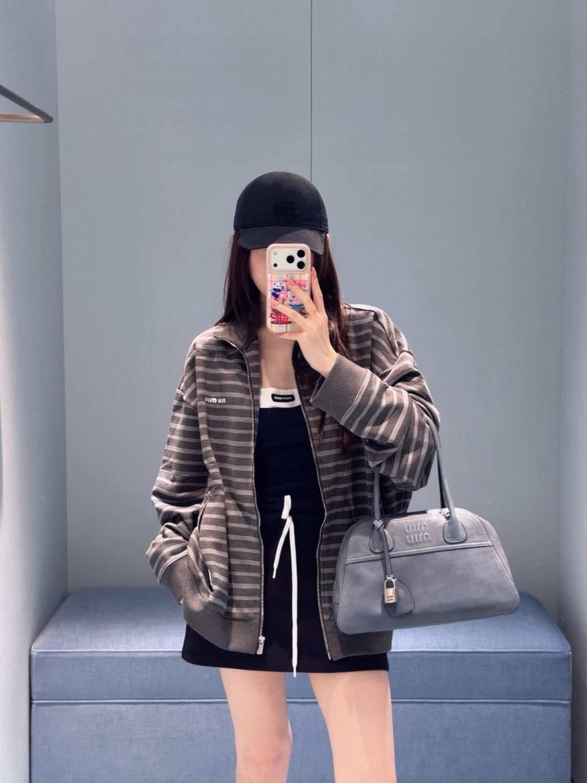 2026 Women's MM Logo Striped Zip-Up Coat (FF820)