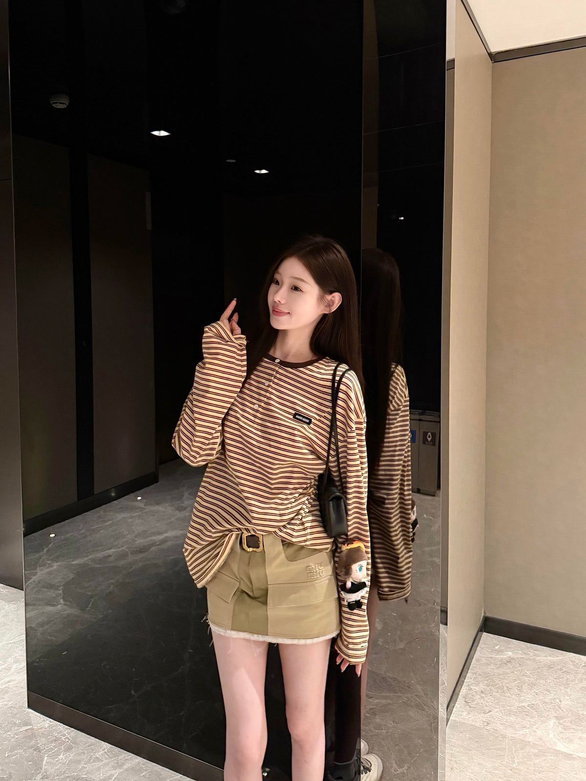 2026 Women's MM Logo Striped Henry Collar Long Sleeve (FF845)