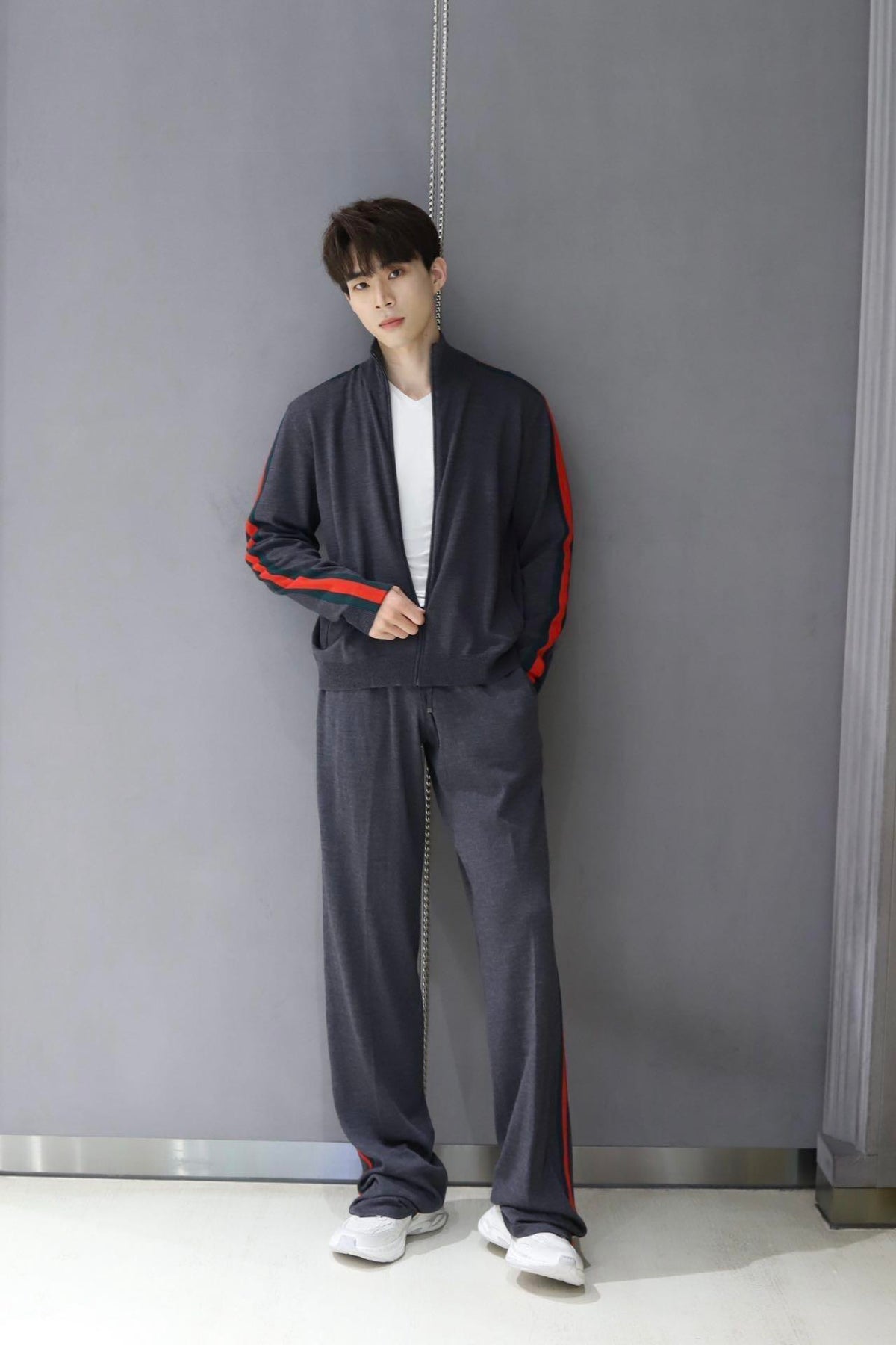 2026 new model GU color-matched woven wool coat (AA1048-B60)