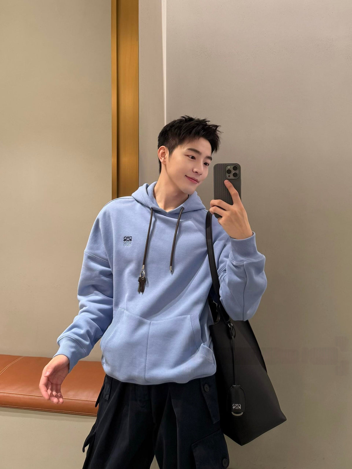2026 New Style Way Embroidered Keychain Hooded Sweatshirt (AA1034-B55)