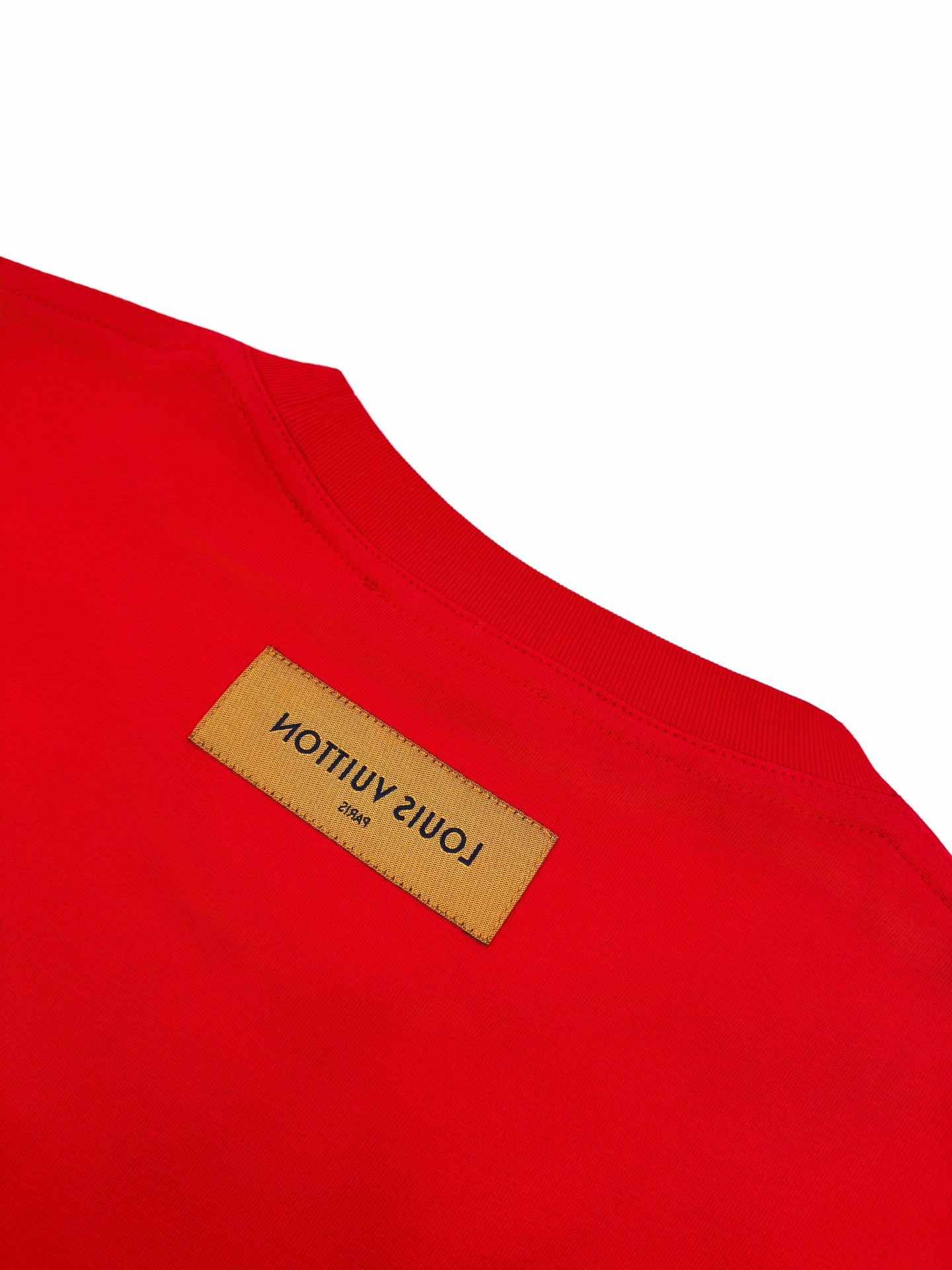 2026 Neues LY Logo geprägtes T-Shirt (AA542-A10)