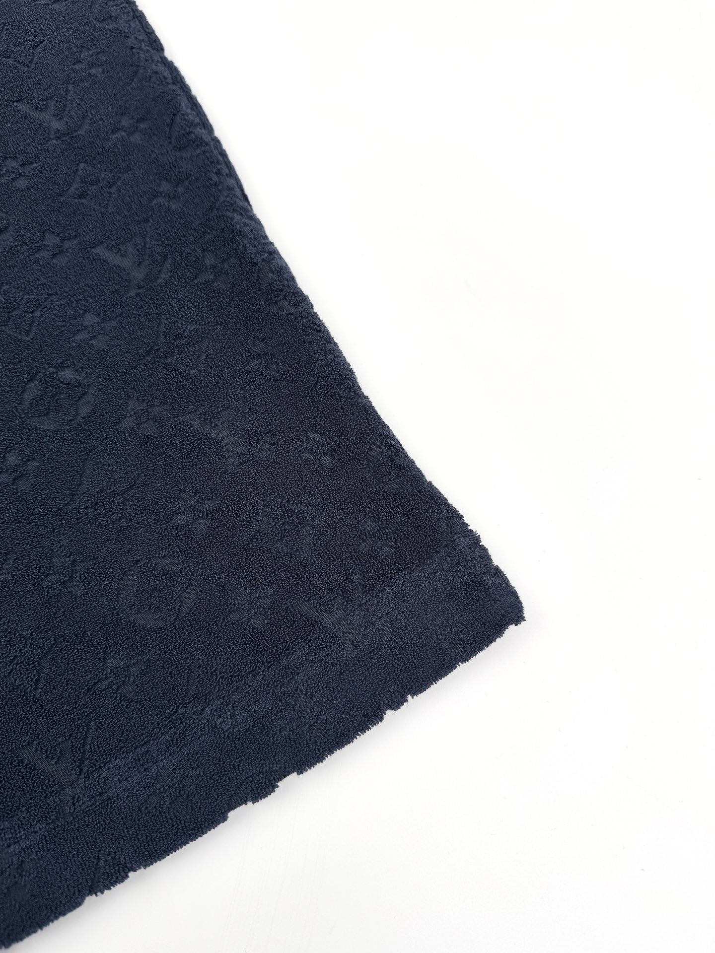 2026 New LY Embossed Terry T-Shirt (25325-A20)