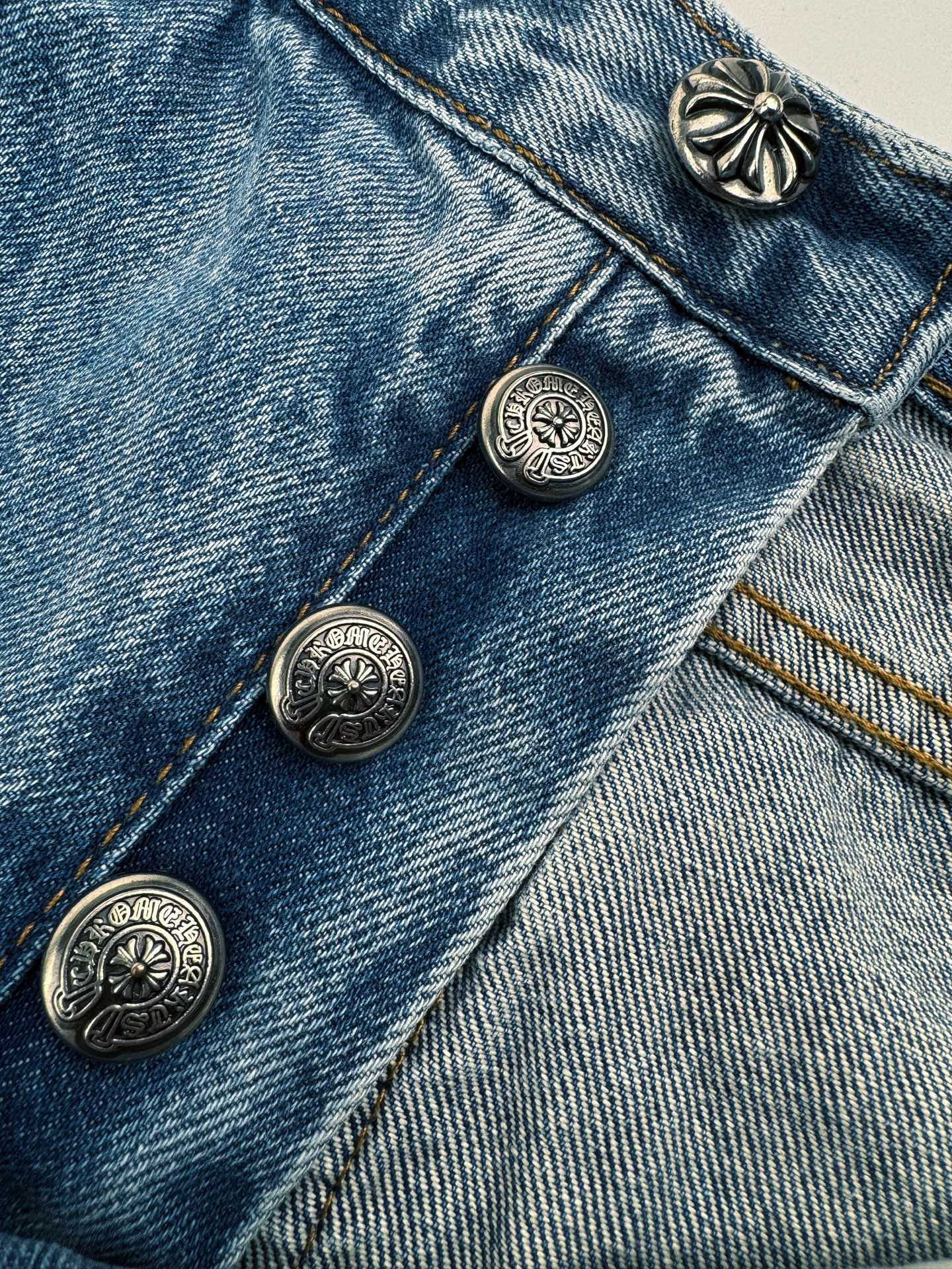 2026 New CH Cross Logo Jeans (CC901-C50)