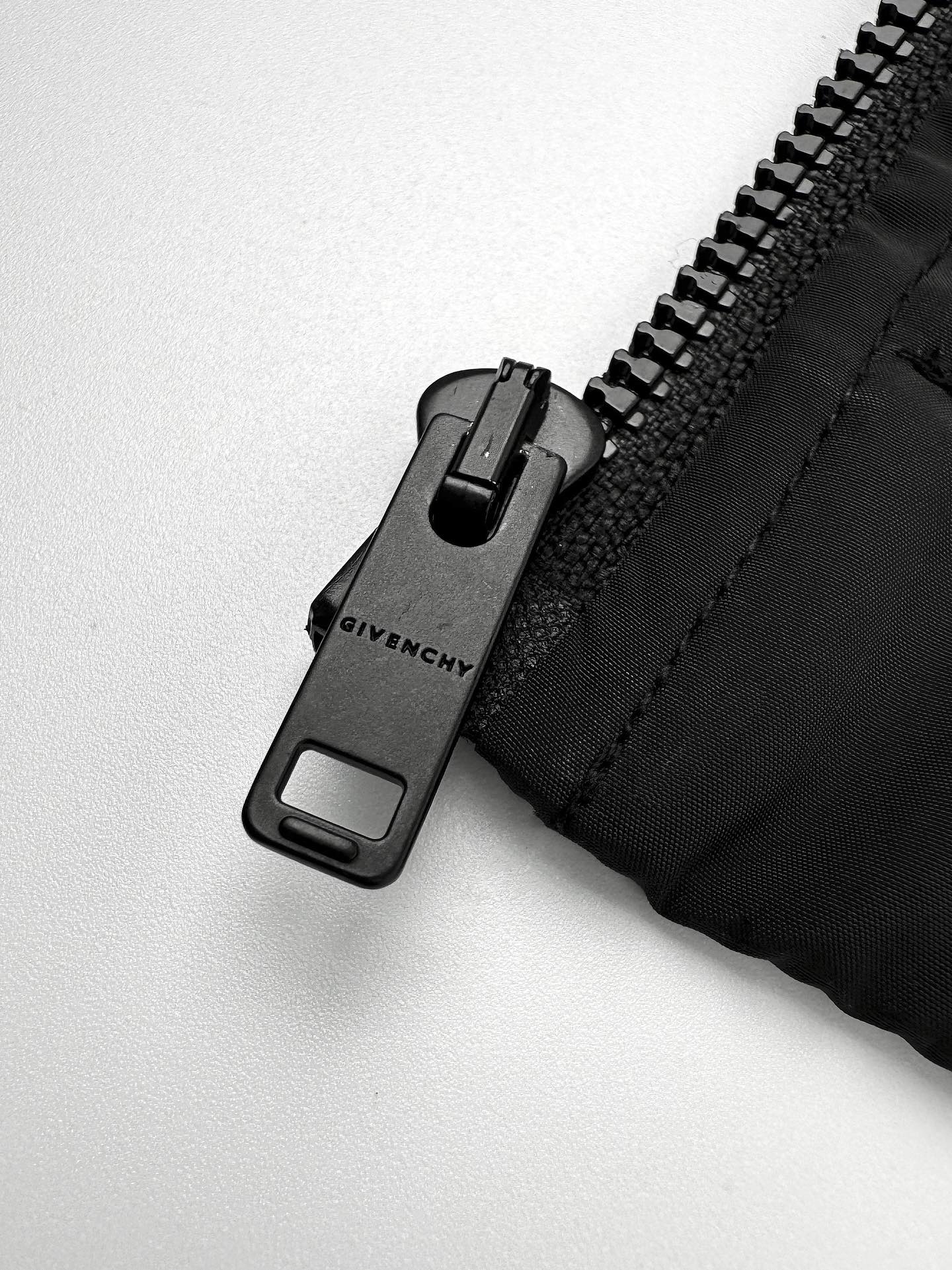 2026 New GVC 4G Zipper Jacket (24047-B10)