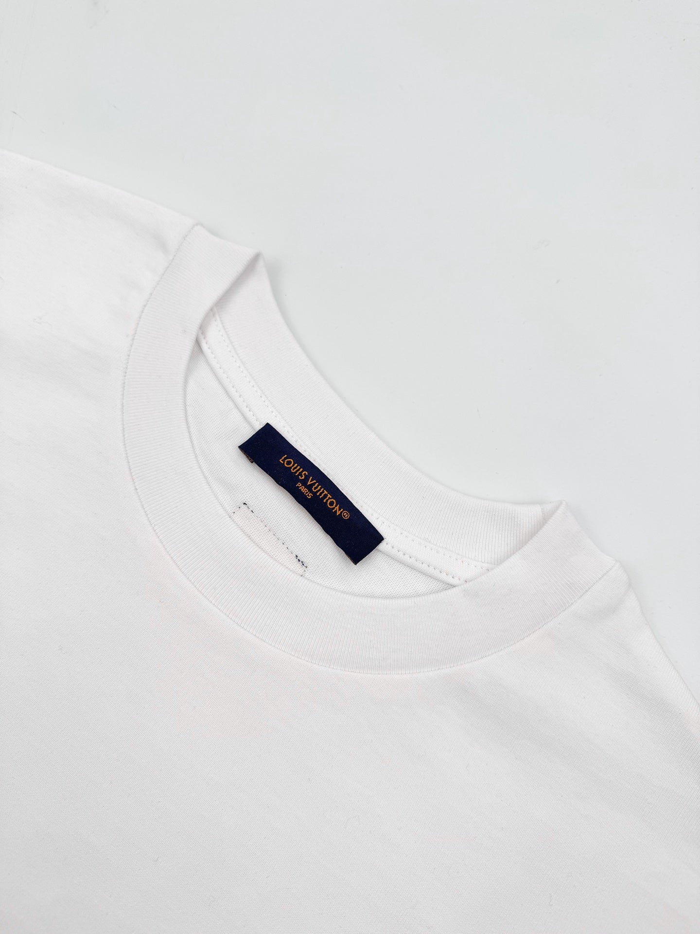 2026 New LY Signature Embroidered Short-Sleeved Shirt (AA523-A15)