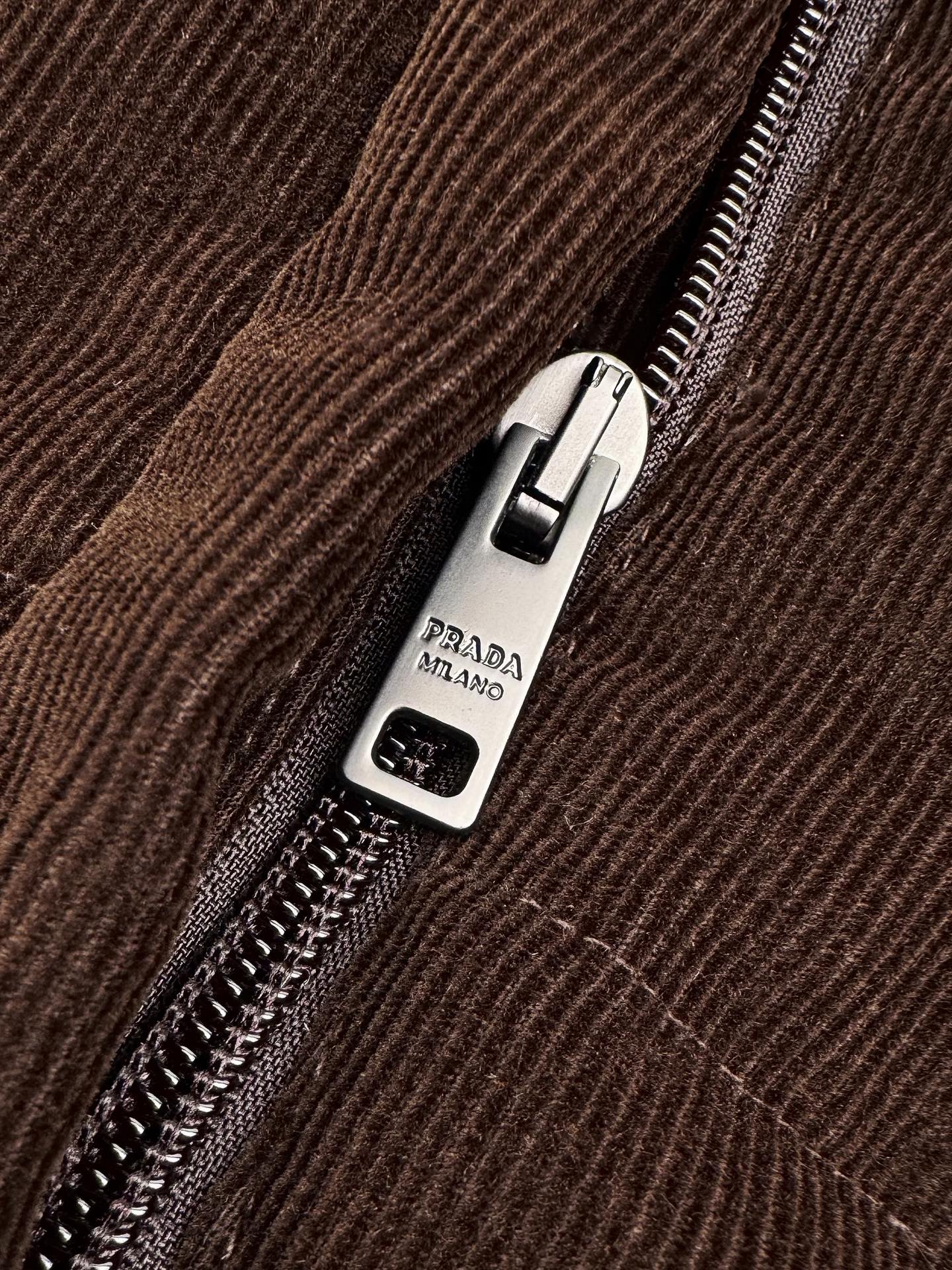 2026 New Triangle Brand Functional Down Jacket (BB726-E90)