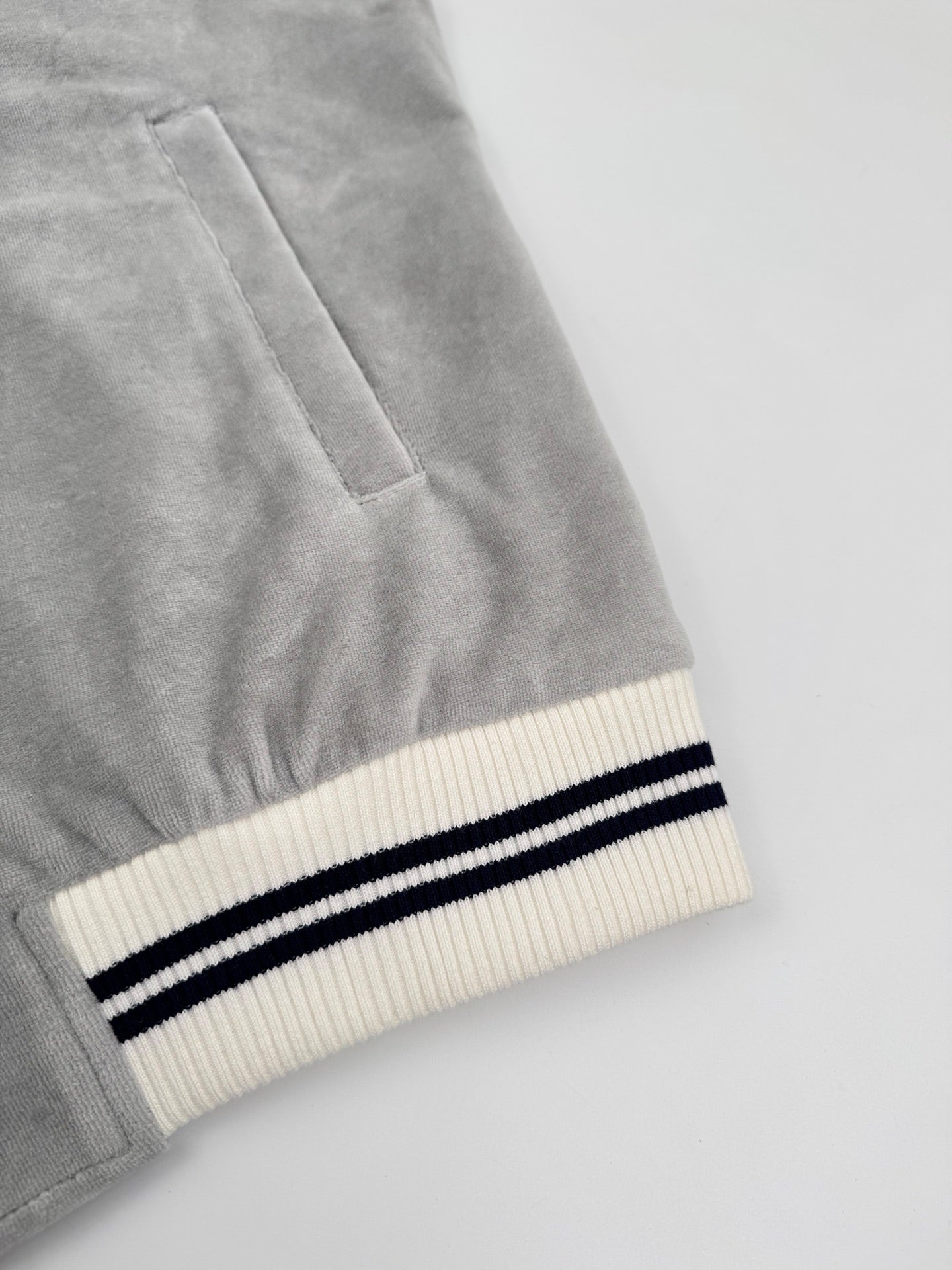 2026 New Ce Arc de Triomphe Embroidered Jacket (BB724-B70)