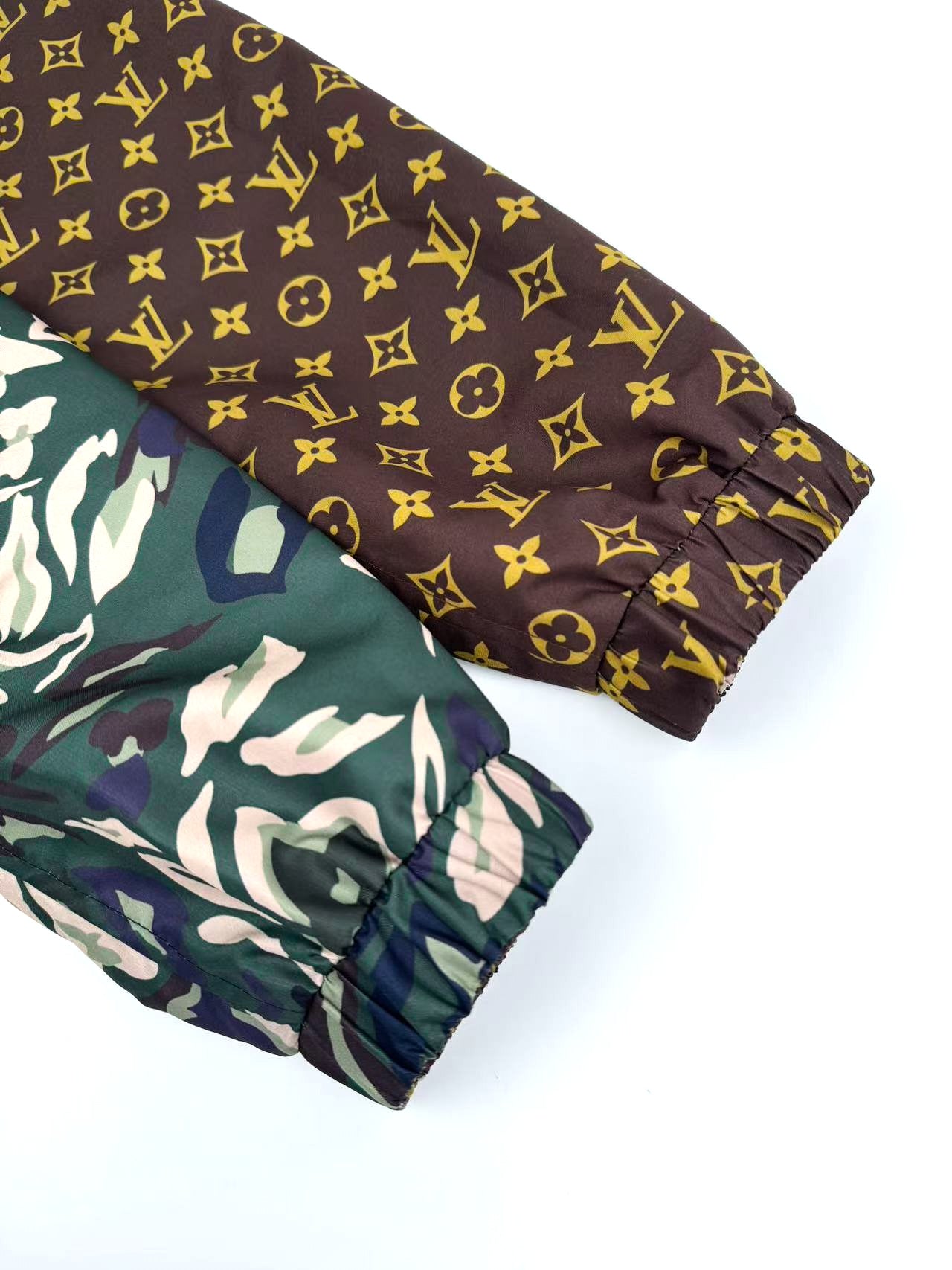 2026 New LY Logo Reversible Jacket (BB723-C20)