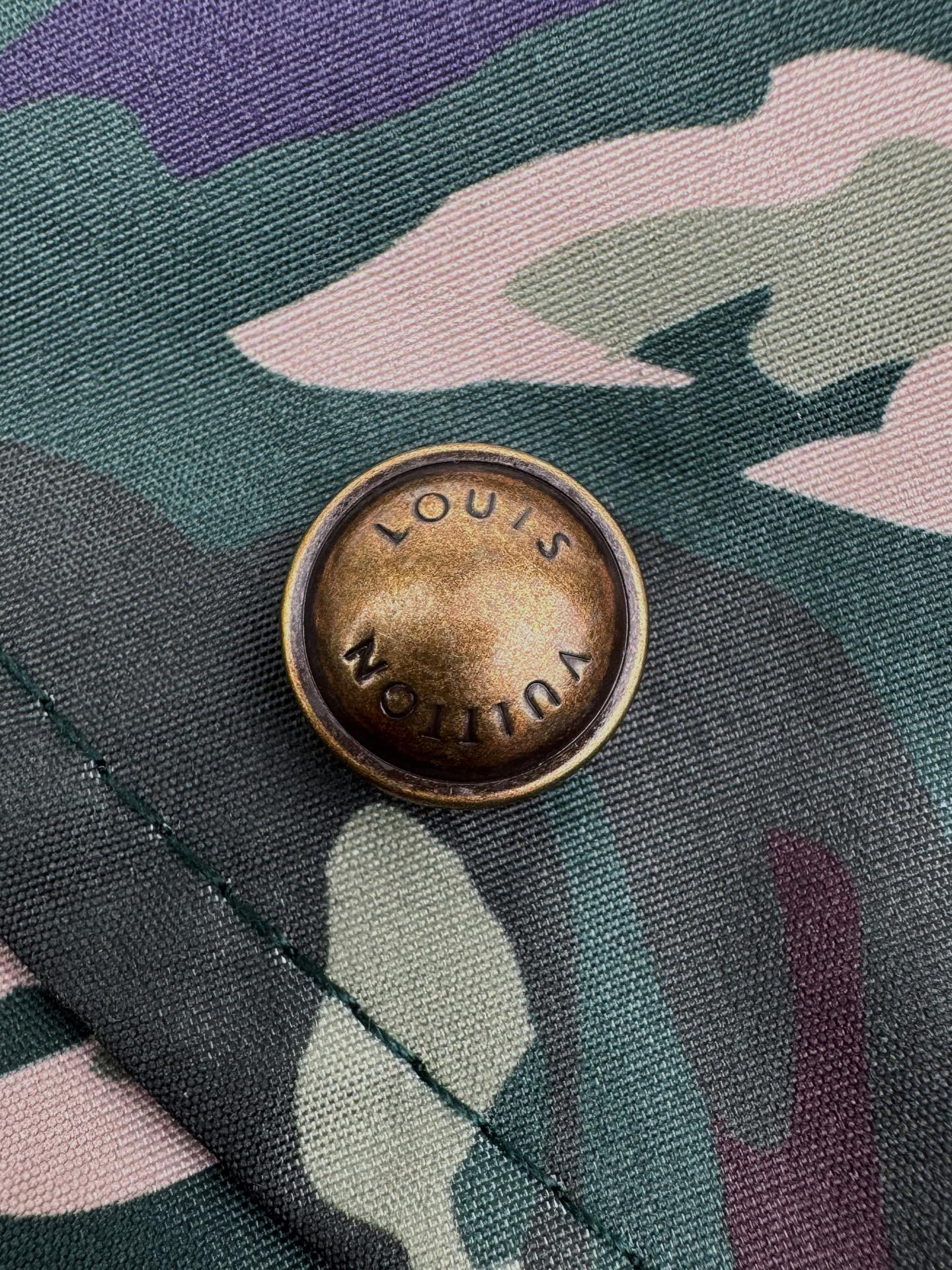 2026 New LY Logo Reversible Jacket (BB723-C20)