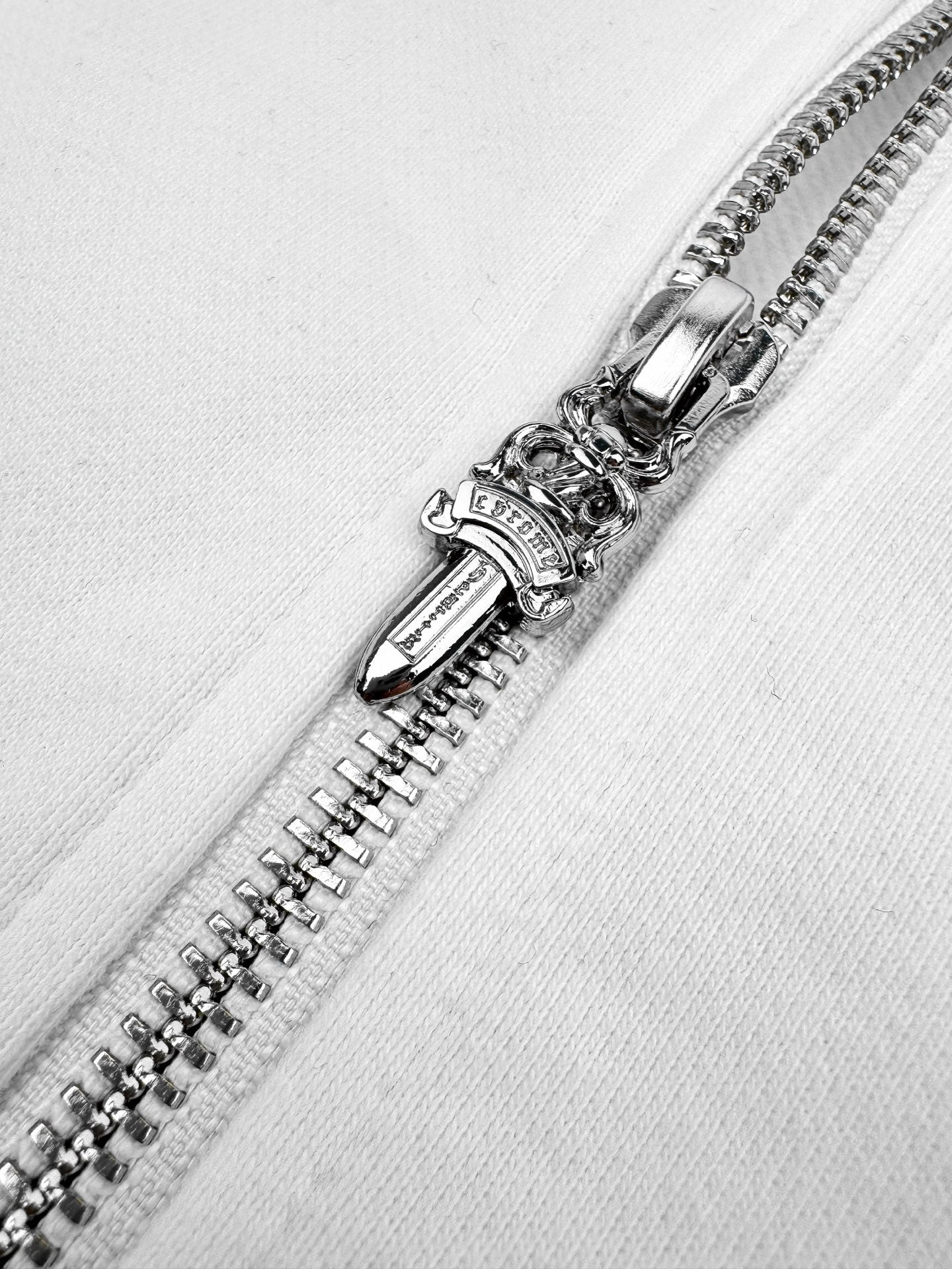 2026 New CH Letter Print Zip-Up Jacket (CC910-B50)