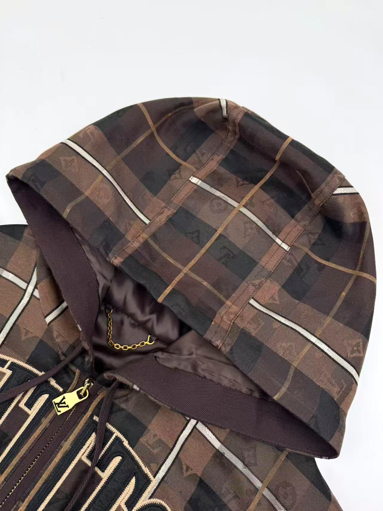 2026 New LY Logo Jacquard Hooded Jacket (25386-C10)