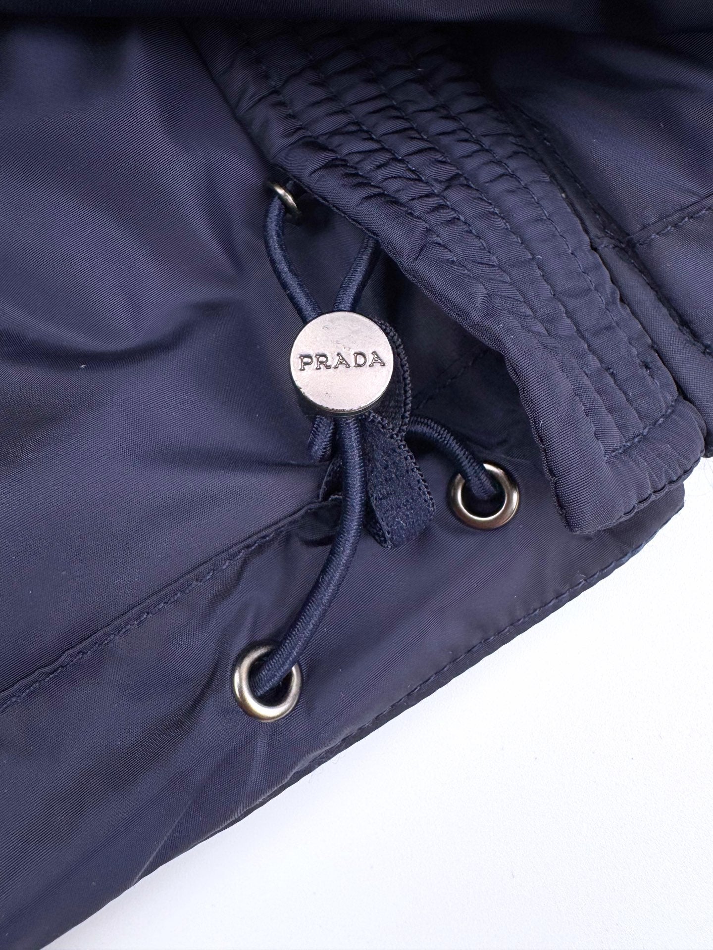 2026 New Triangle Brand Pocket Down Jacket (25297-D65)