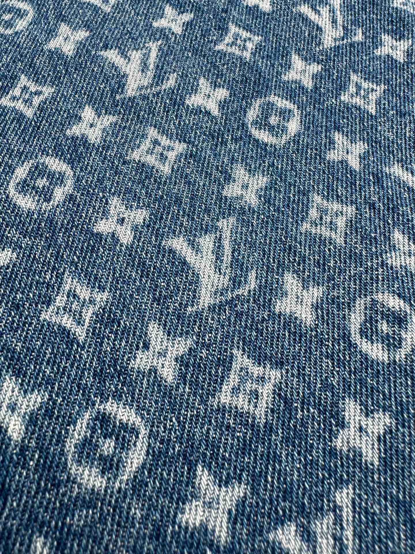 2026 New LY All-Over Print Denim Jacket (BB706-C05)