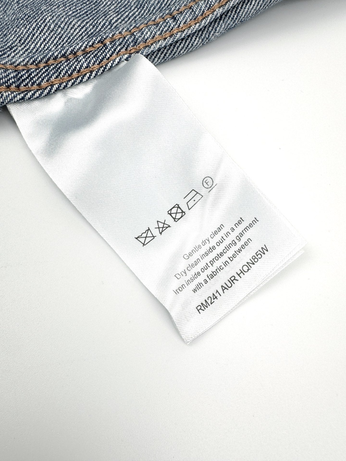 2026 New LY All-Over Print Denim Jacket (BB706-C05)